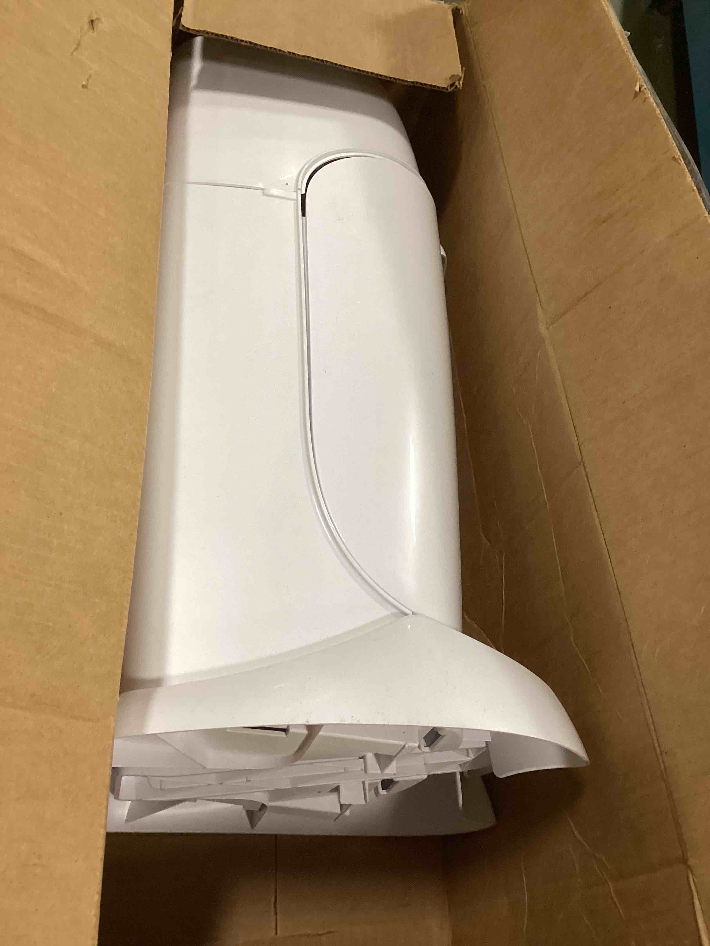 https://s3.amazonaws.com/lotting-images-prod/bidfta/ORG6130925_1709382855636.jpeg