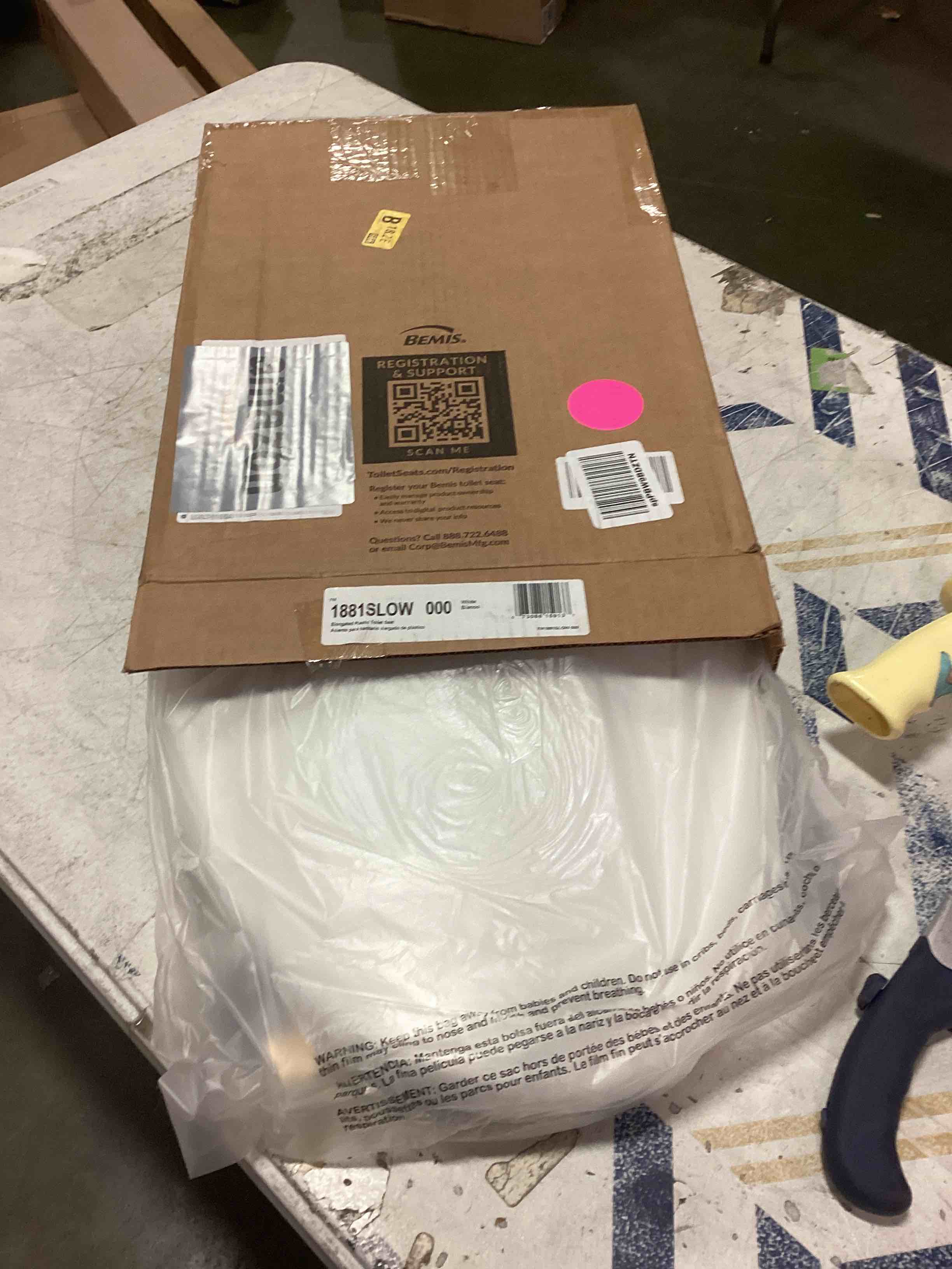 https://s3.amazonaws.com/lotting-images-prod/bidfta/ORG6132092_1709316092237.jpeg
