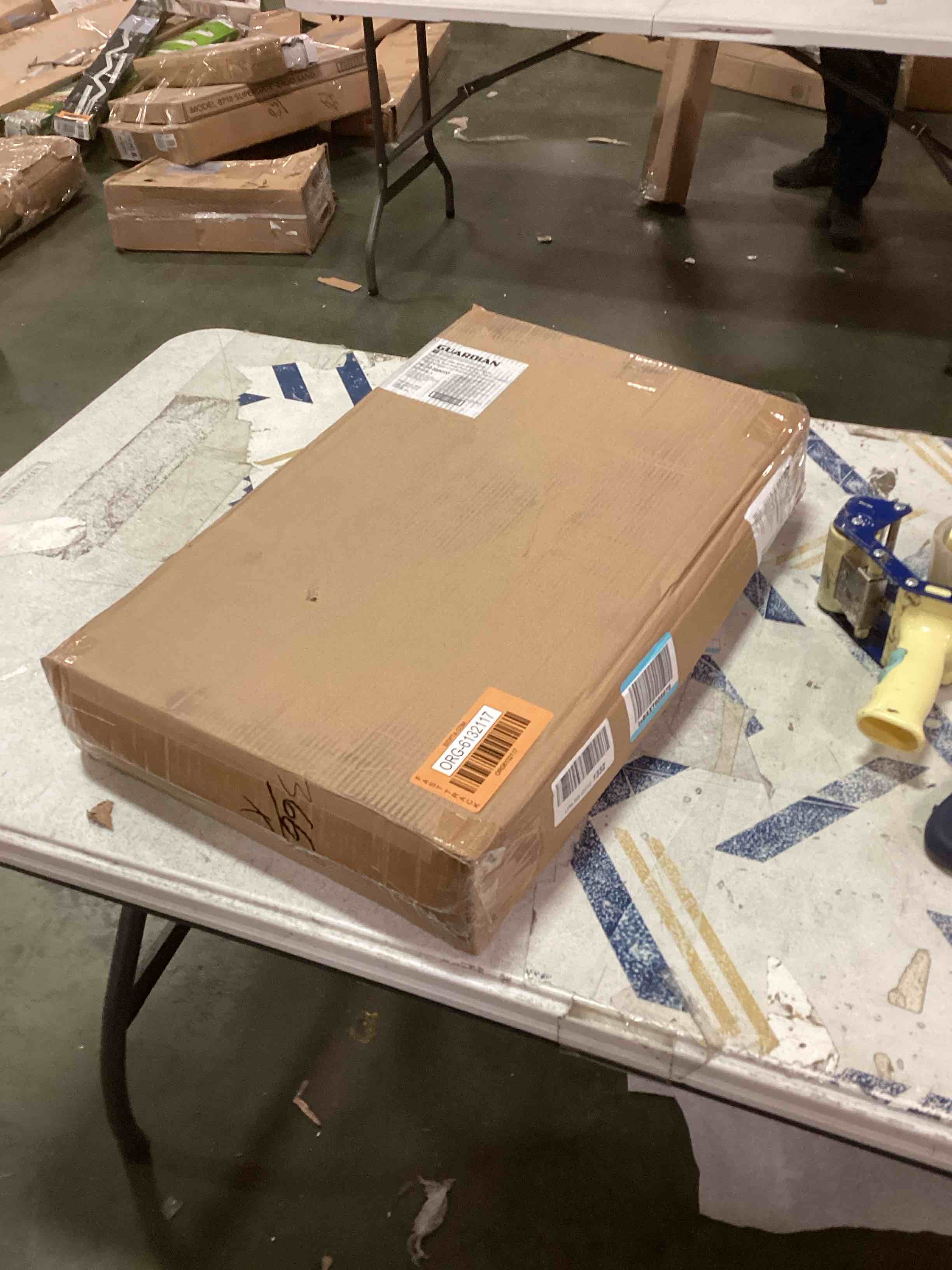 https://s3.amazonaws.com/lotting-images-prod/bidfta/ORG6132117_1709324838965.jpeg