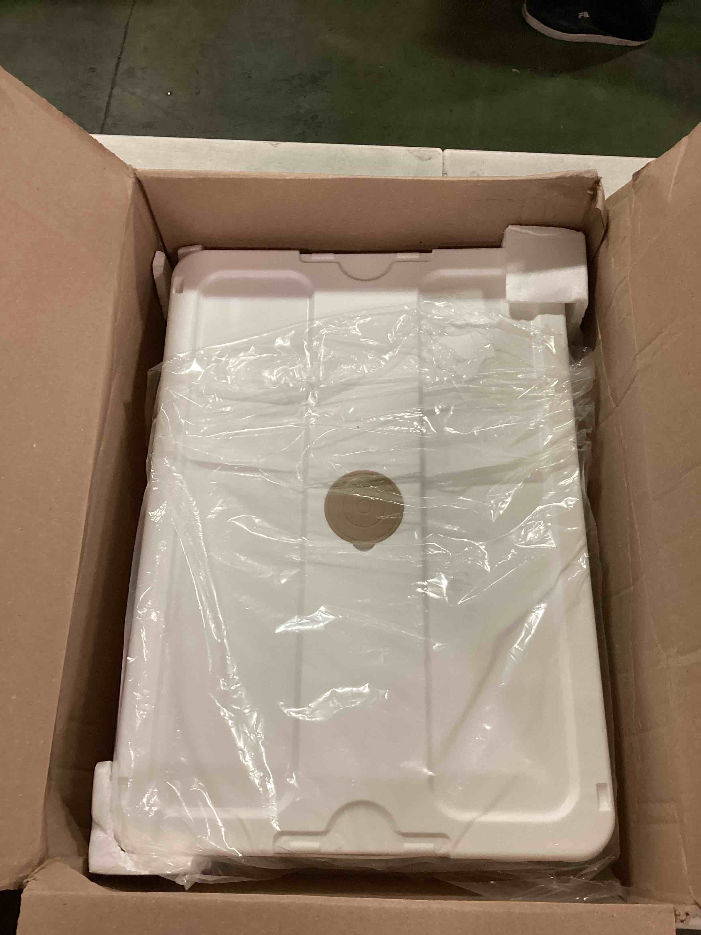 https://s3.amazonaws.com/lotting-images-prod/bidfta/ORG6132378_1709655261117.jpeg