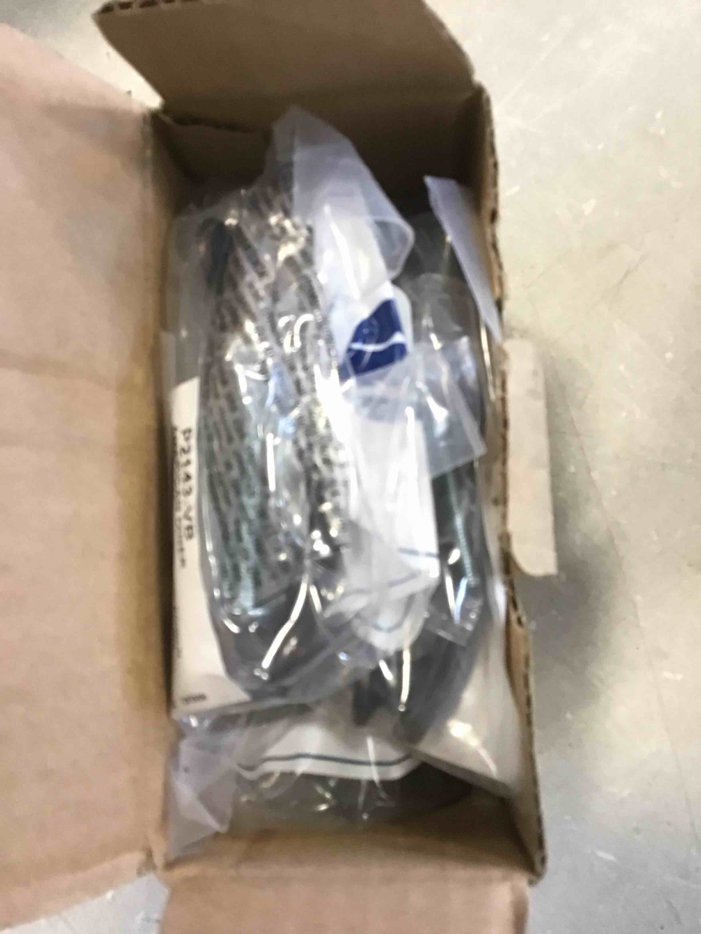 https://s3.amazonaws.com/lotting-images-prod/bidfta/ORG6133468_1708529831538.jpeg