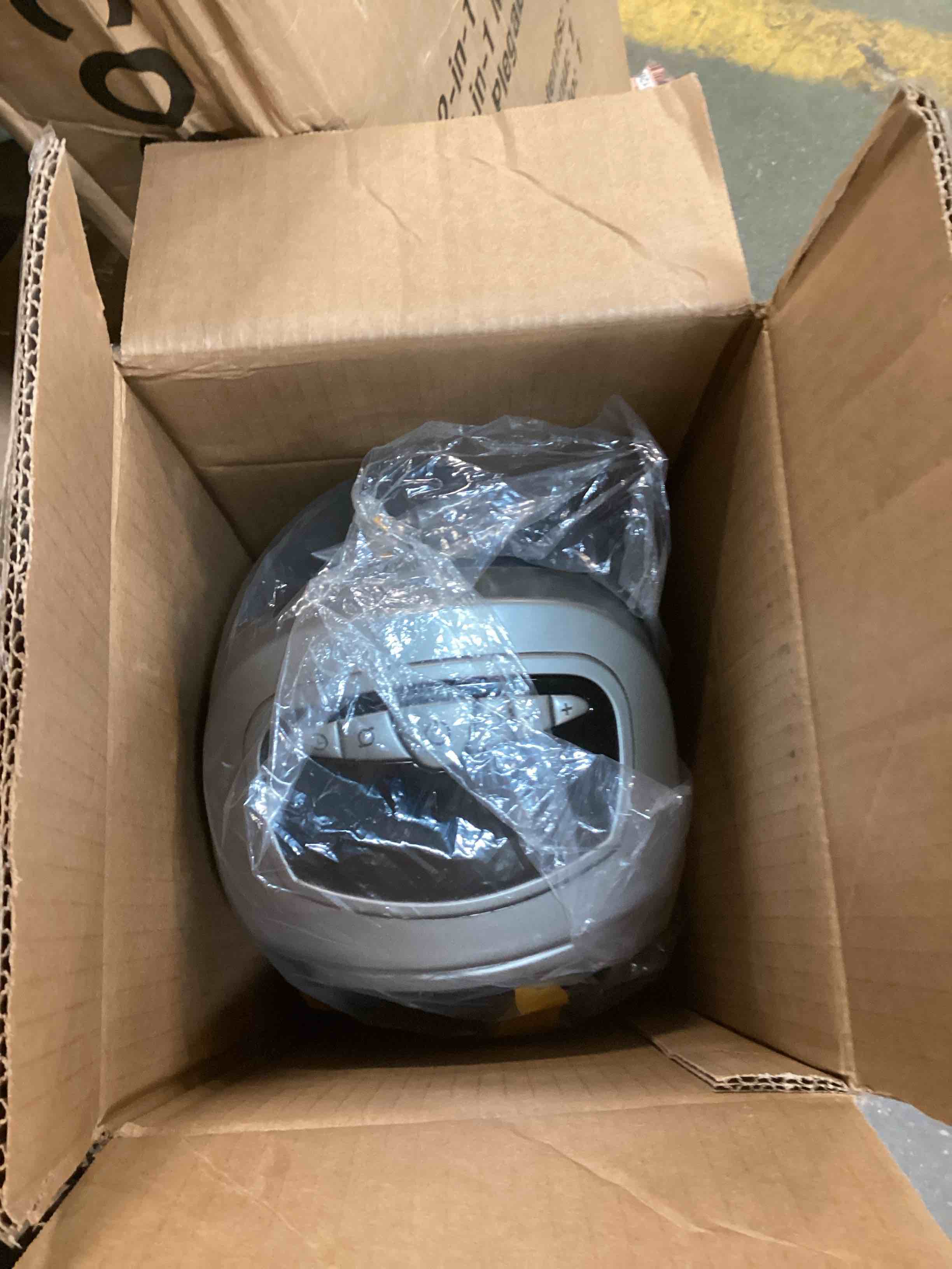 https://s3.amazonaws.com/lotting-images-prod/bidfta/ORG6133942_1707485634632.jpeg