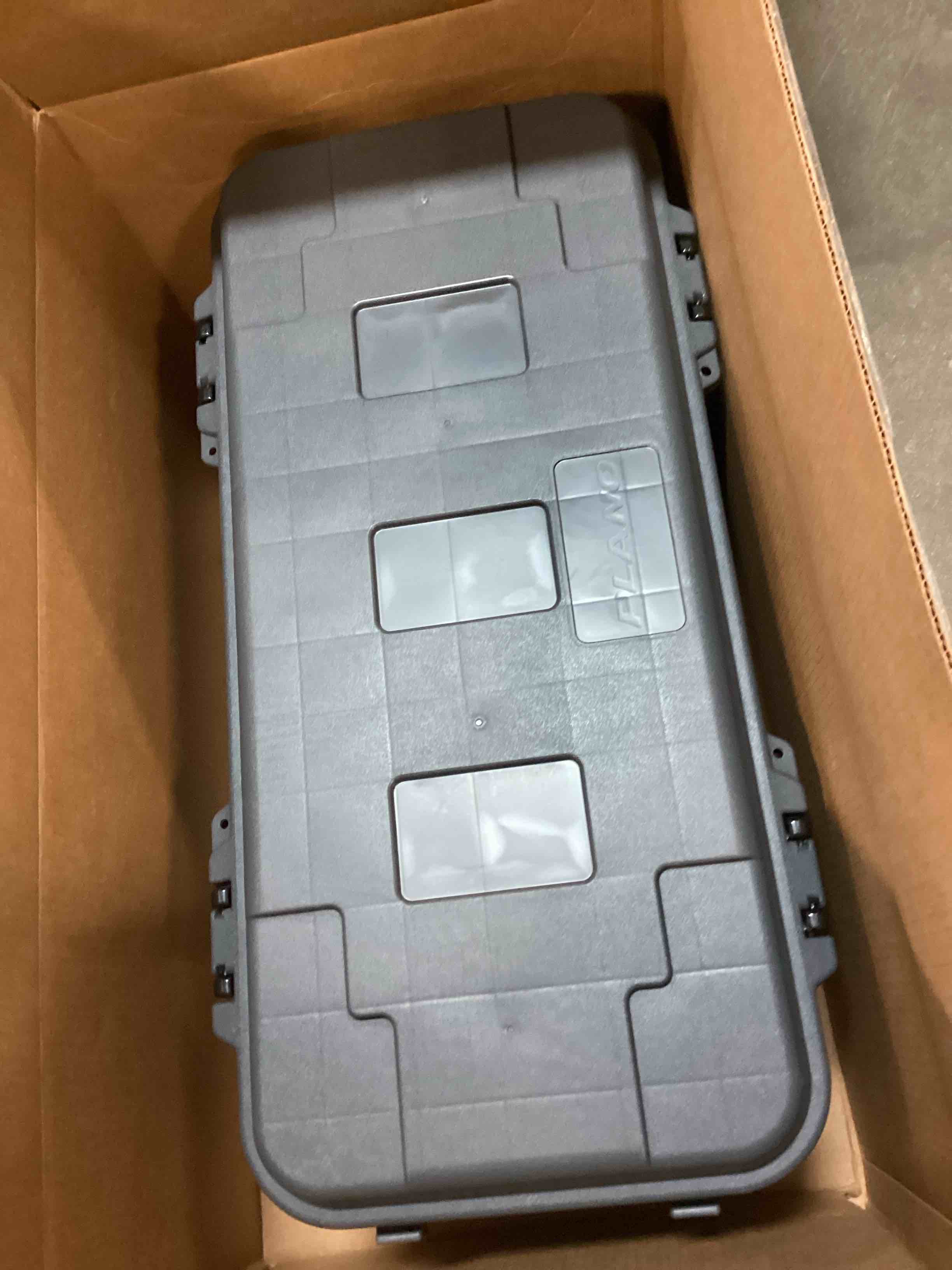 https://s3.amazonaws.com/lotting-images-prod/bidfta/ORG6134193_1707746873450.jpeg
