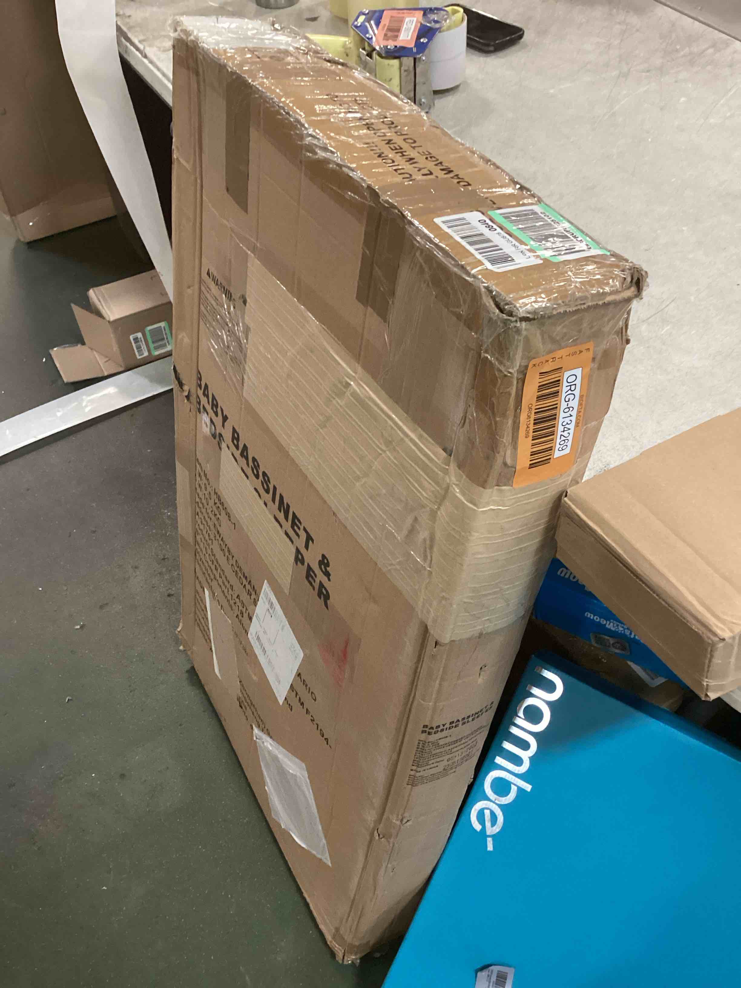 https://s3.amazonaws.com/lotting-images-prod/bidfta/ORG6134269_1707757107670.jpeg