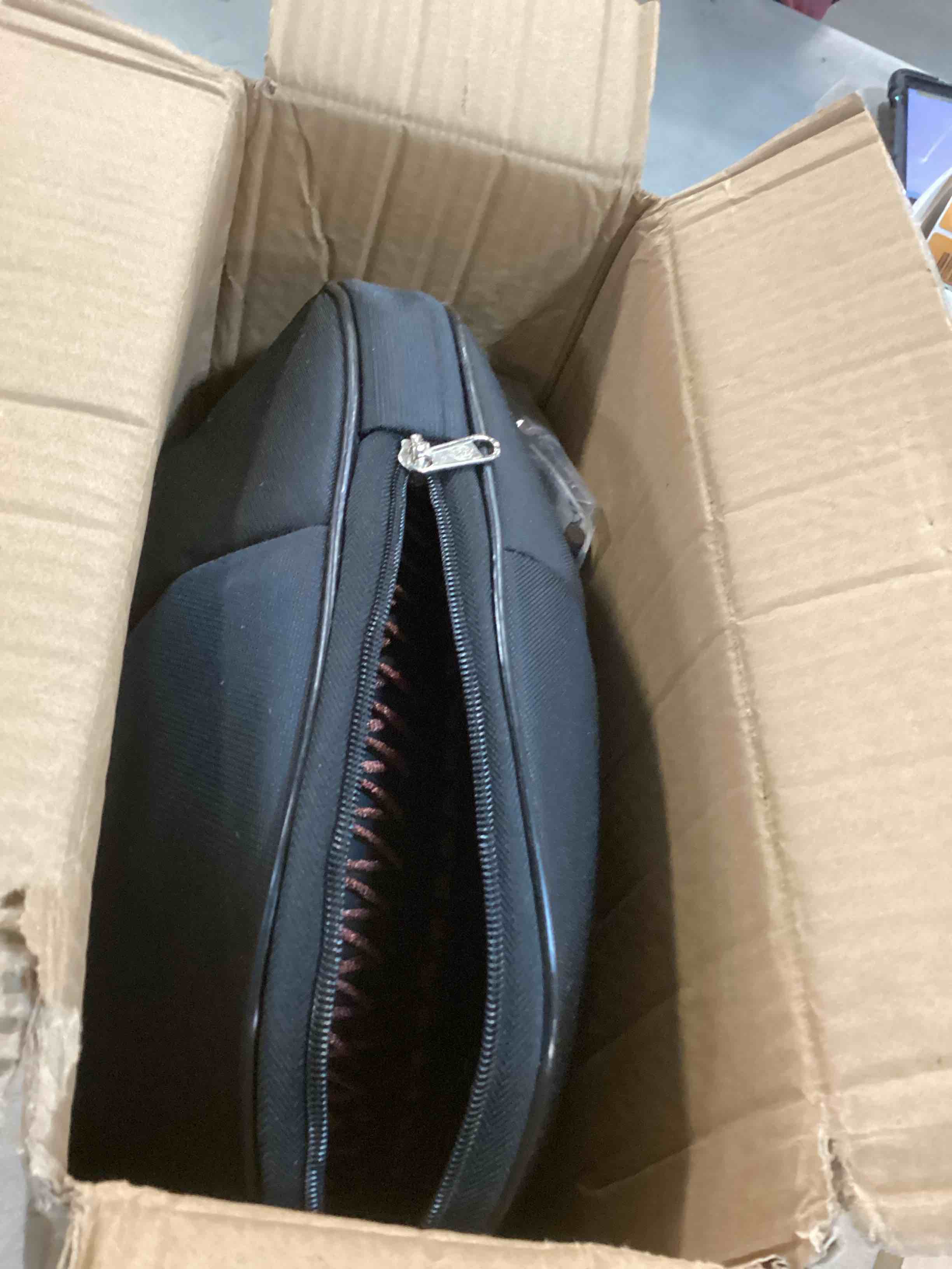 https://s3.amazonaws.com/lotting-images-prod/bidfta/ORG6134282_1707758305821.jpeg