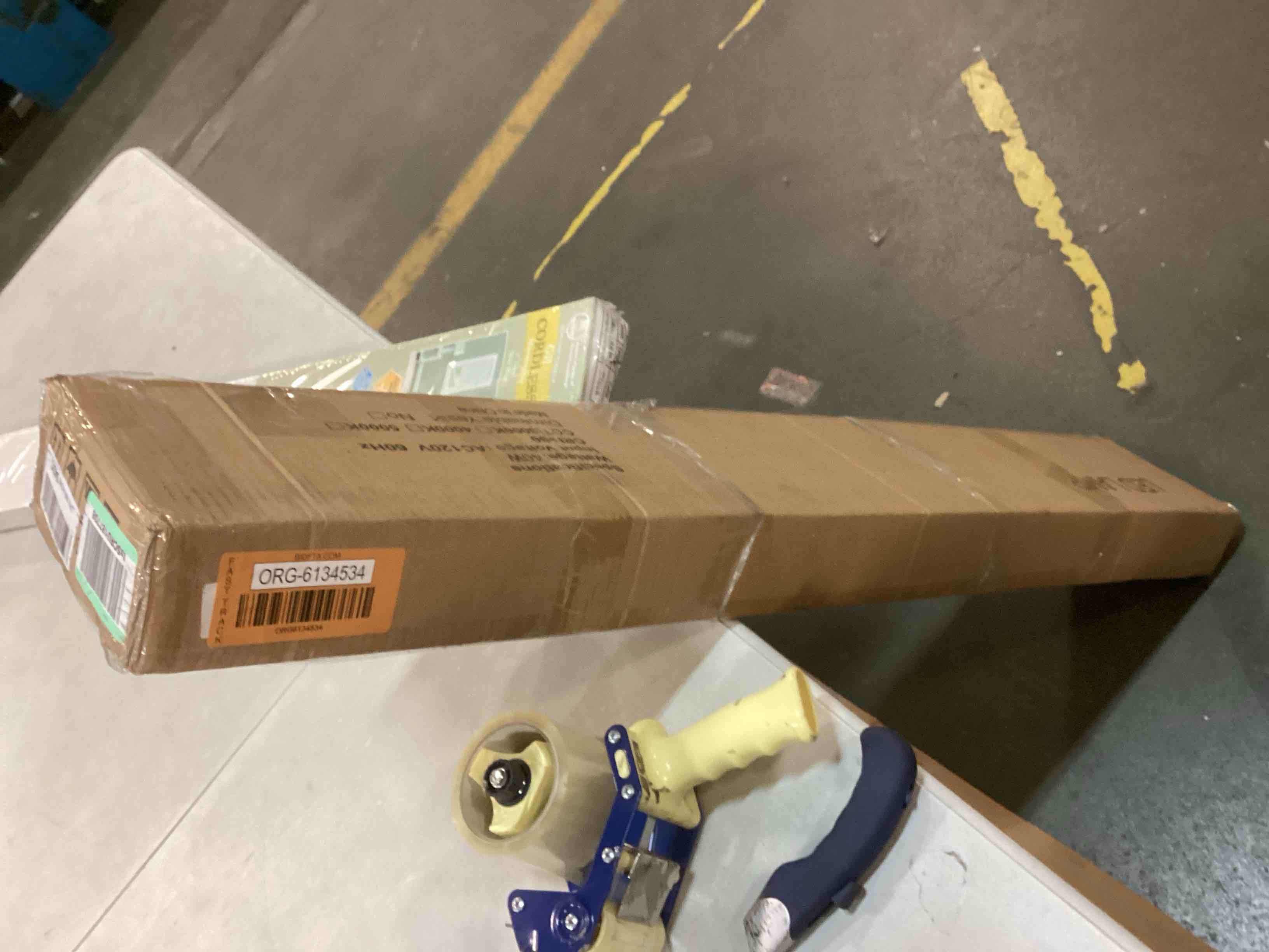 https://s3.amazonaws.com/lotting-images-prod/bidfta/ORG6134534_1707998810165.jpeg