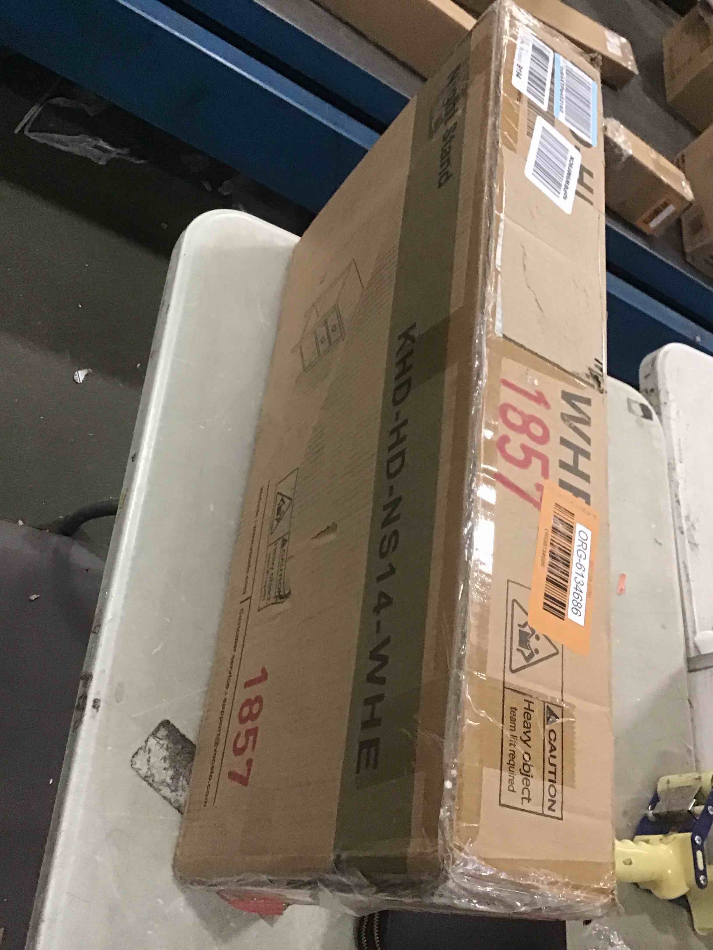 https://s3.amazonaws.com/lotting-images-prod/bidfta/ORG6134686_1709405543699.jpeg
