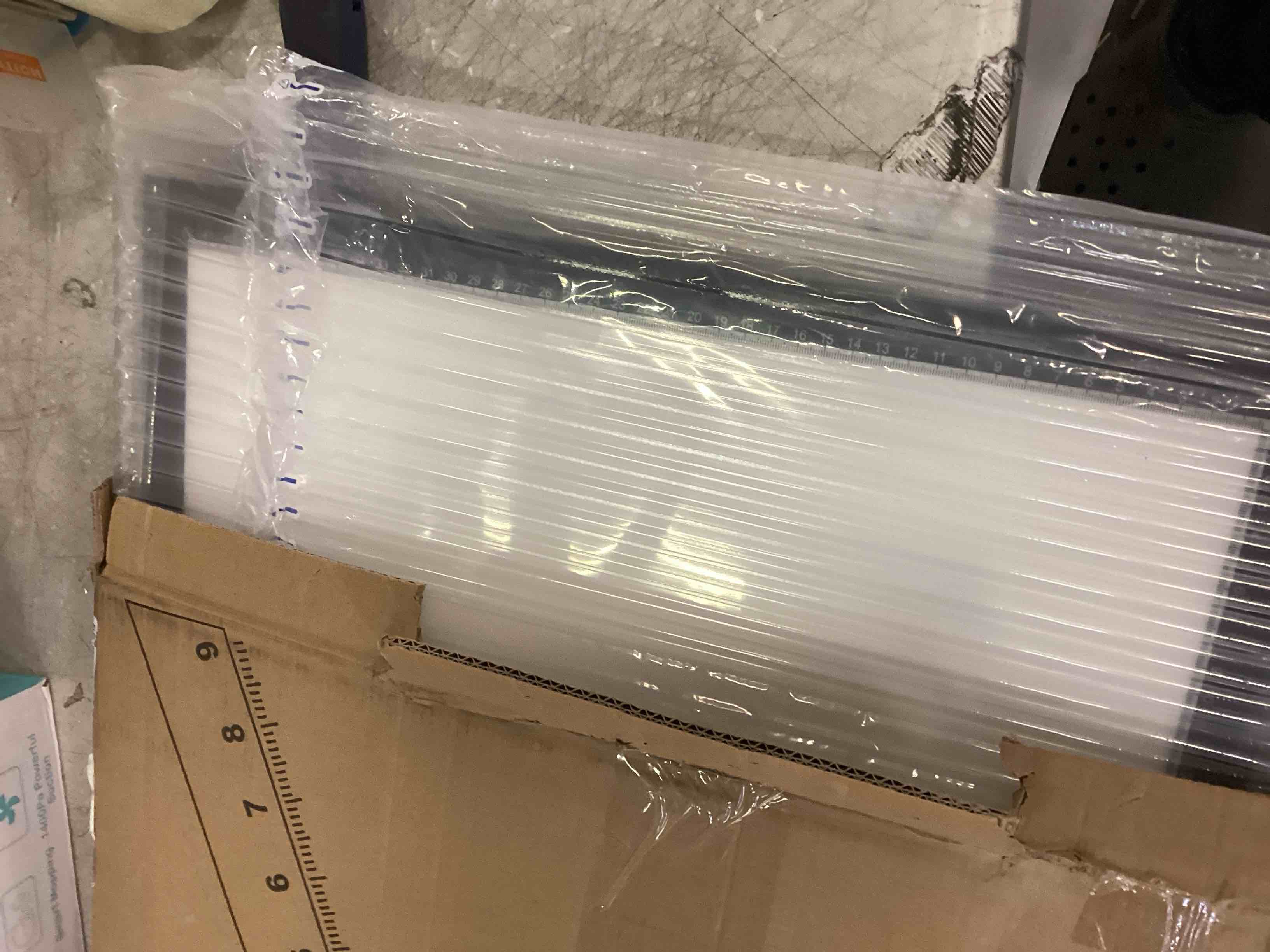 https://s3.amazonaws.com/lotting-images-prod/bidfta/ORG6134874_1709577434009.jpeg