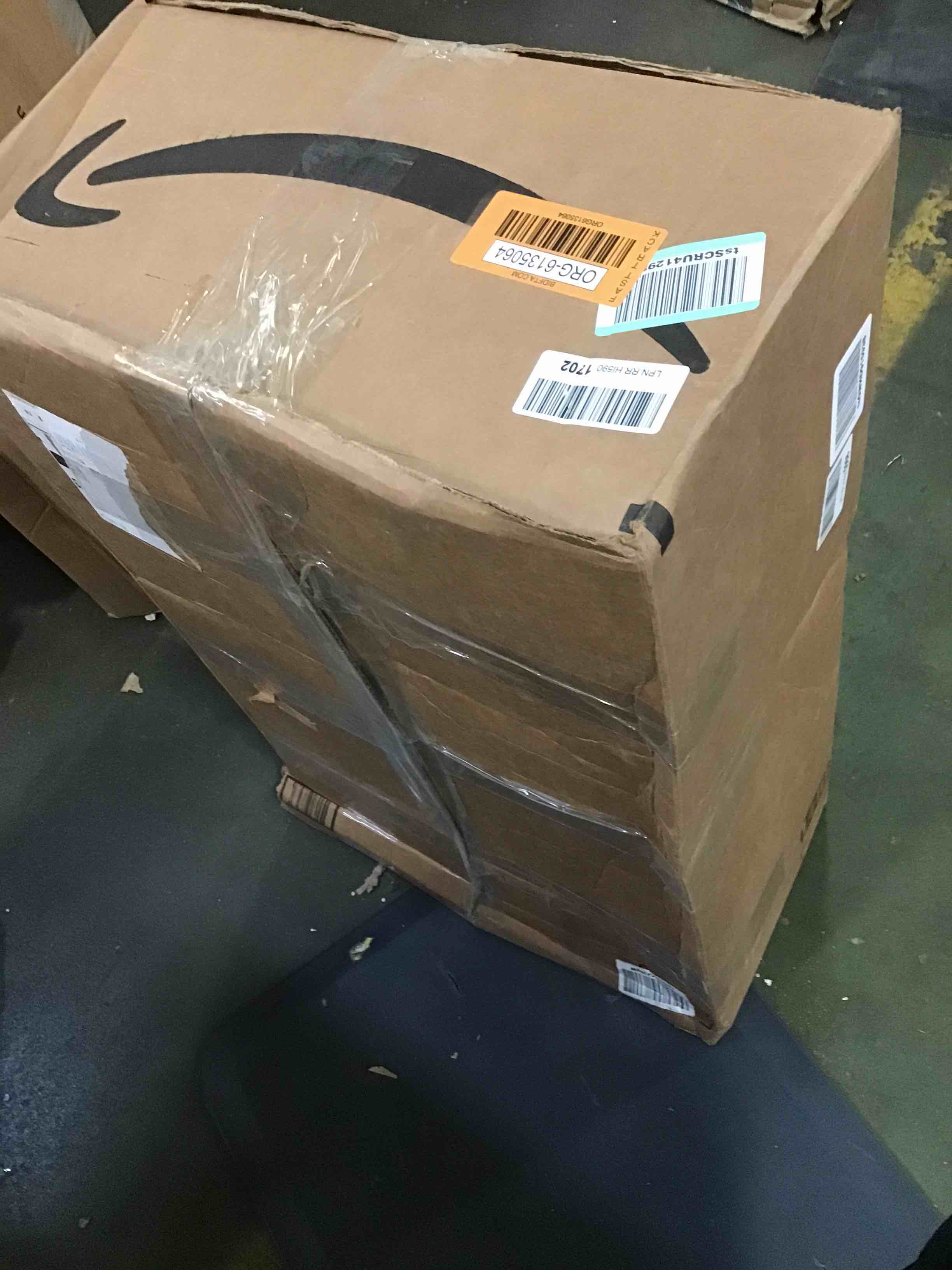 https://s3.amazonaws.com/lotting-images-prod/bidfta/ORG6135064_1709655733739.jpeg