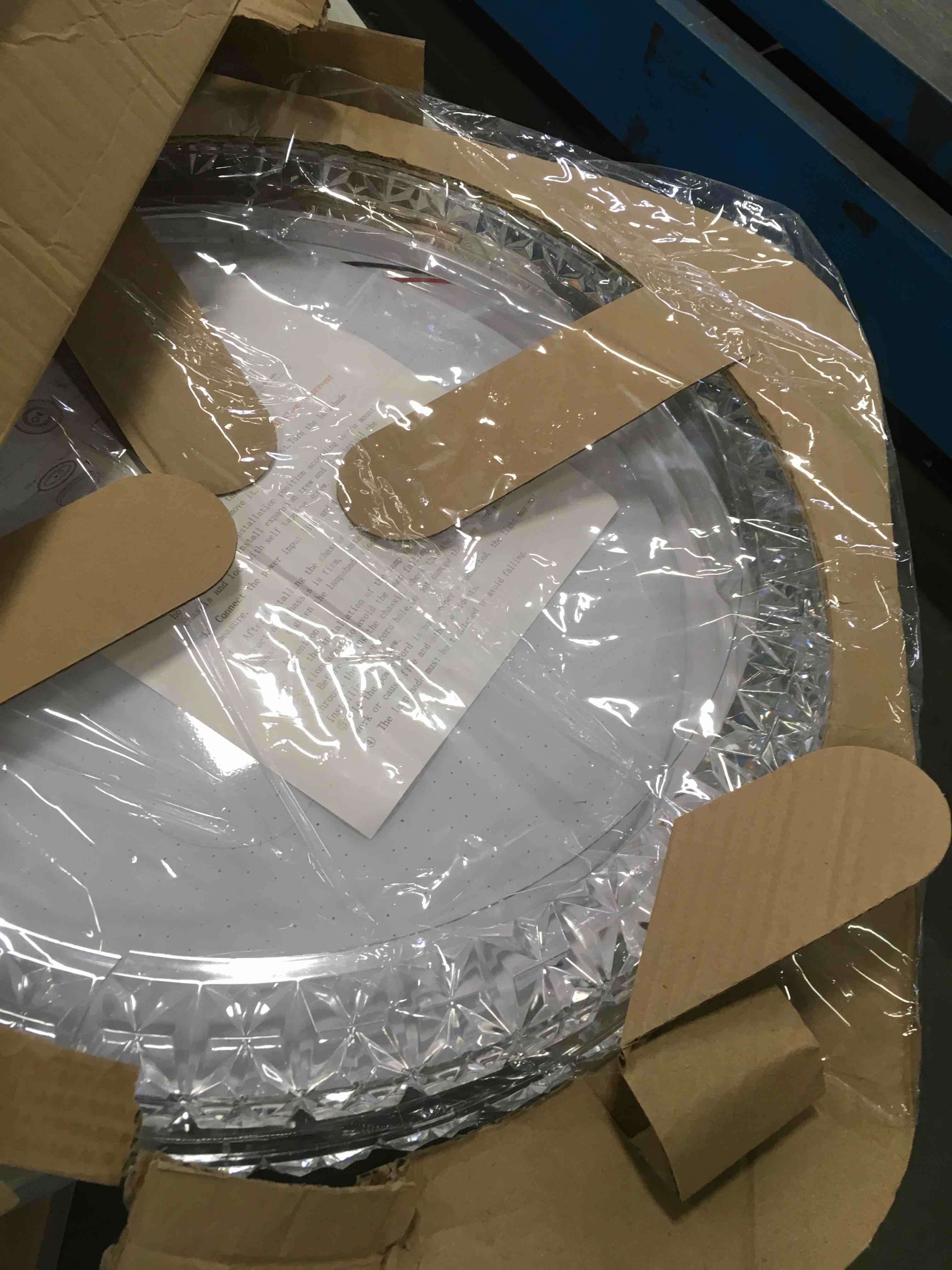 https://s3.amazonaws.com/lotting-images-prod/bidfta/ORG6135579_1707839418775.jpeg