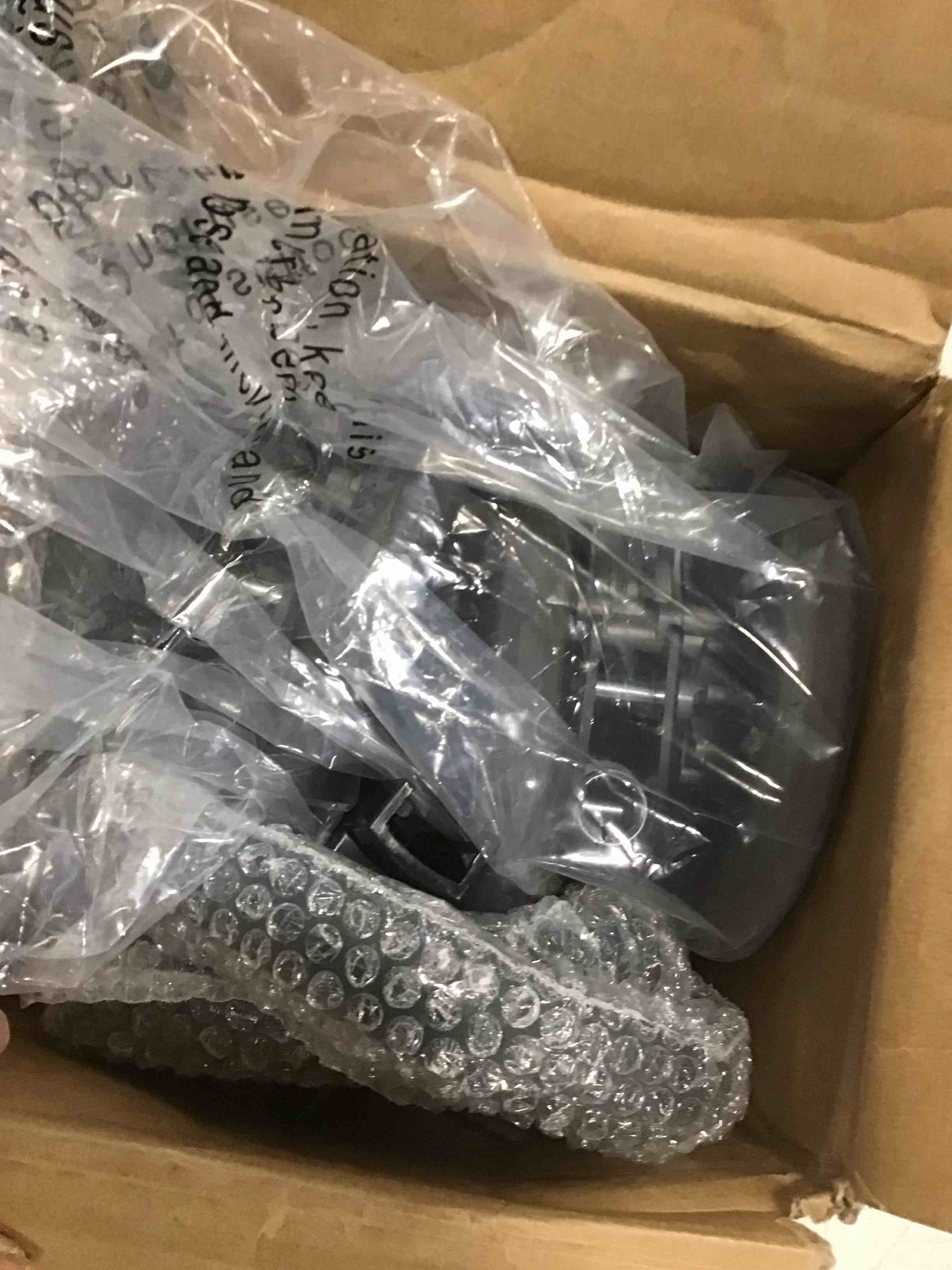 https://s3.amazonaws.com/lotting-images-prod/bidfta/ORG6136427_1708111797137.jpeg