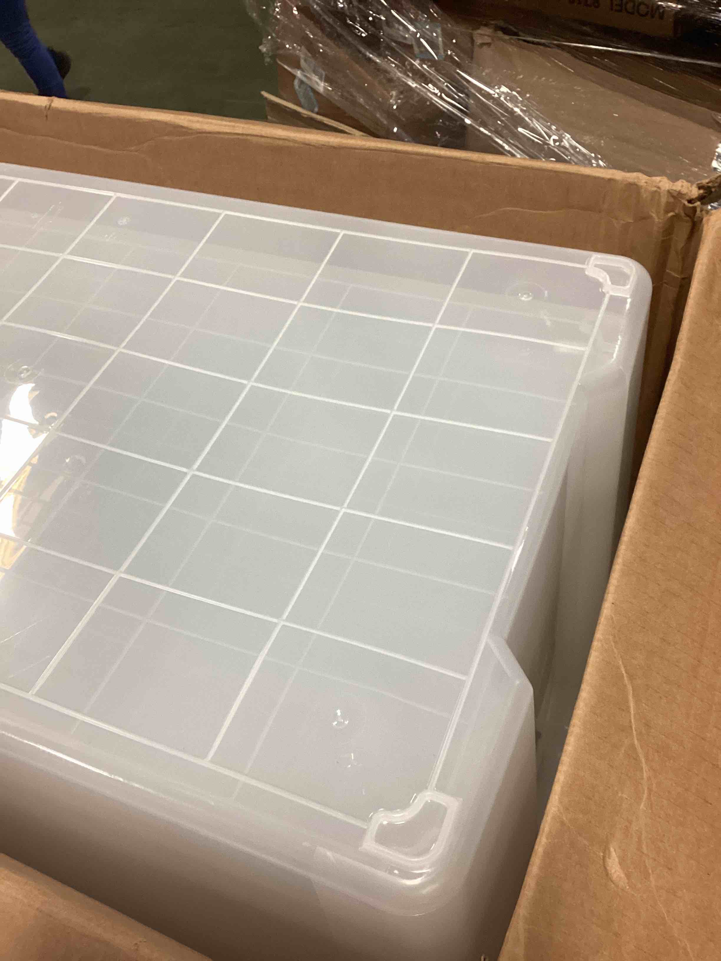 https://s3.amazonaws.com/lotting-images-prod/bidfta/ORG6136945_1709129826054.jpeg