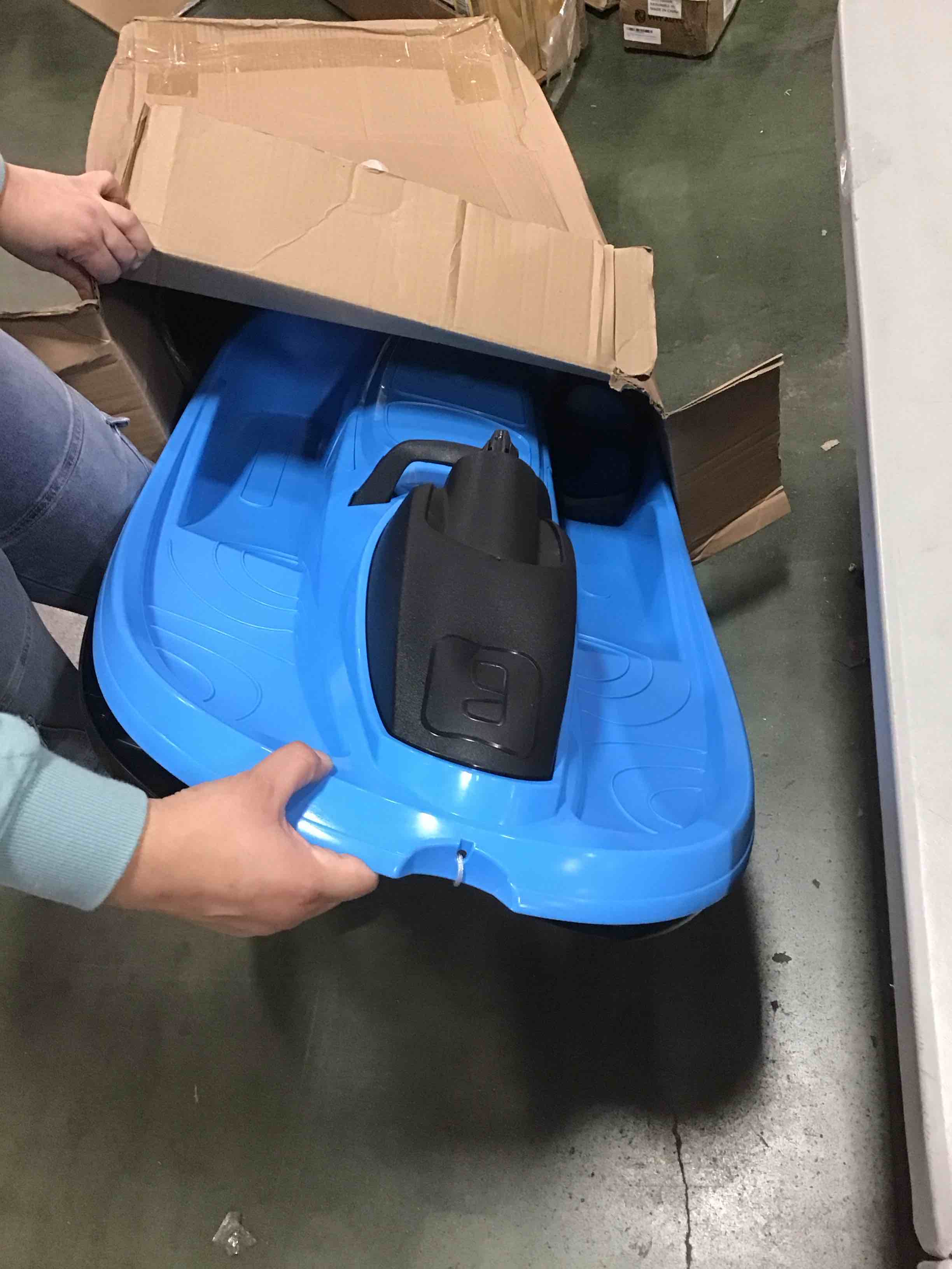 https://s3.amazonaws.com/lotting-images-prod/bidfta/ORG6137046_1709146527576.jpeg