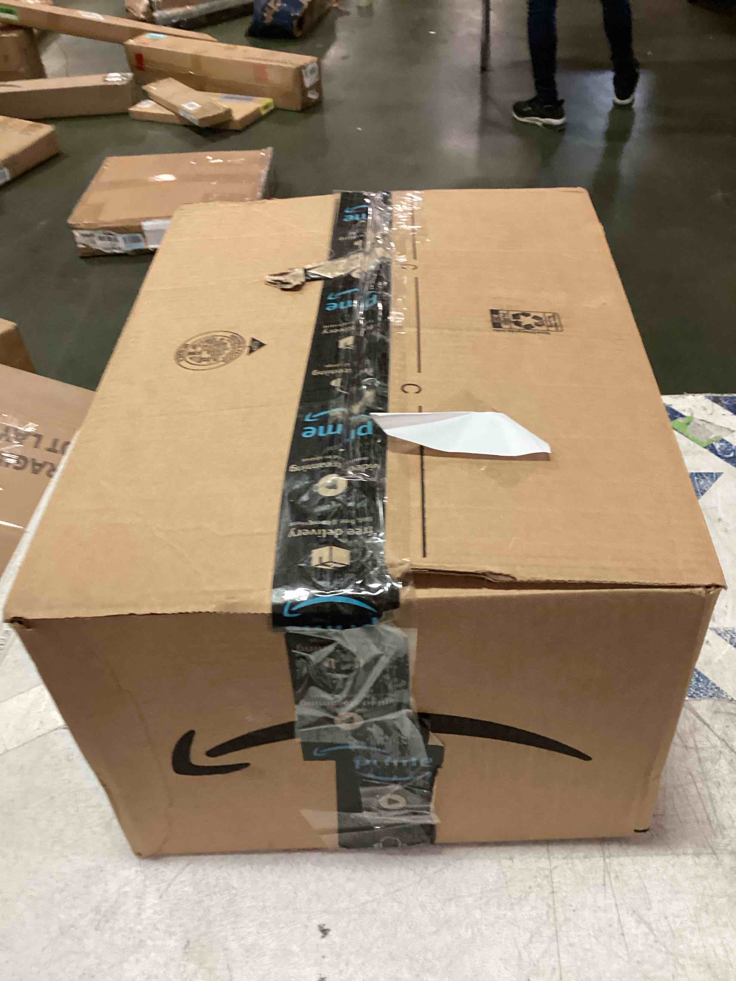 https://s3.amazonaws.com/lotting-images-prod/bidfta/ORG6137893_1709843558307.jpeg