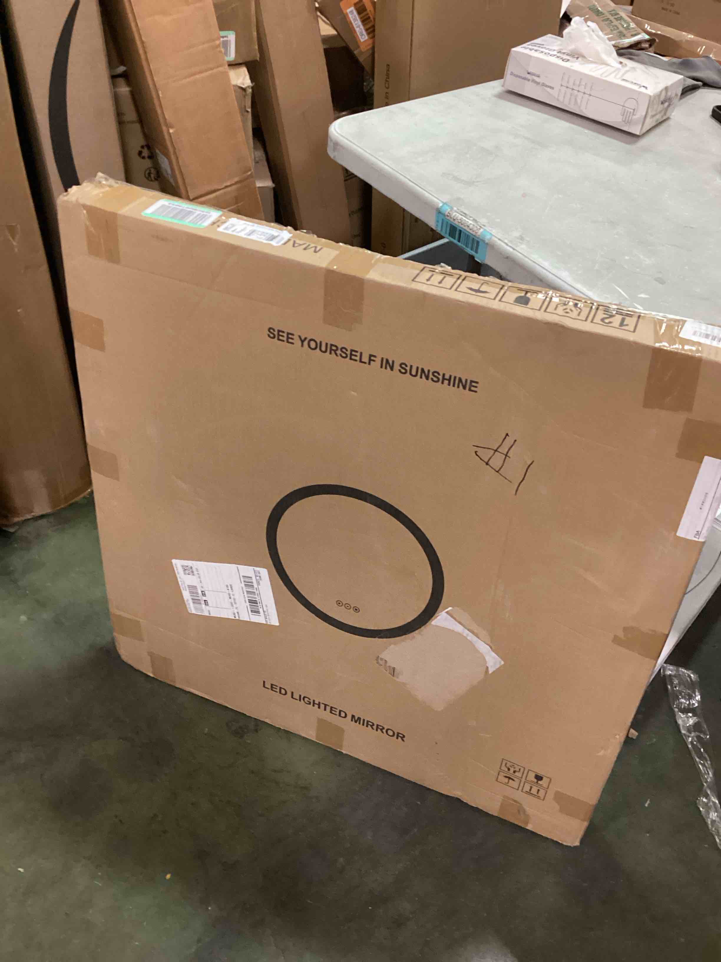 https://s3.amazonaws.com/lotting-images-prod/bidfta/ORG6138294_1710771924272.jpeg