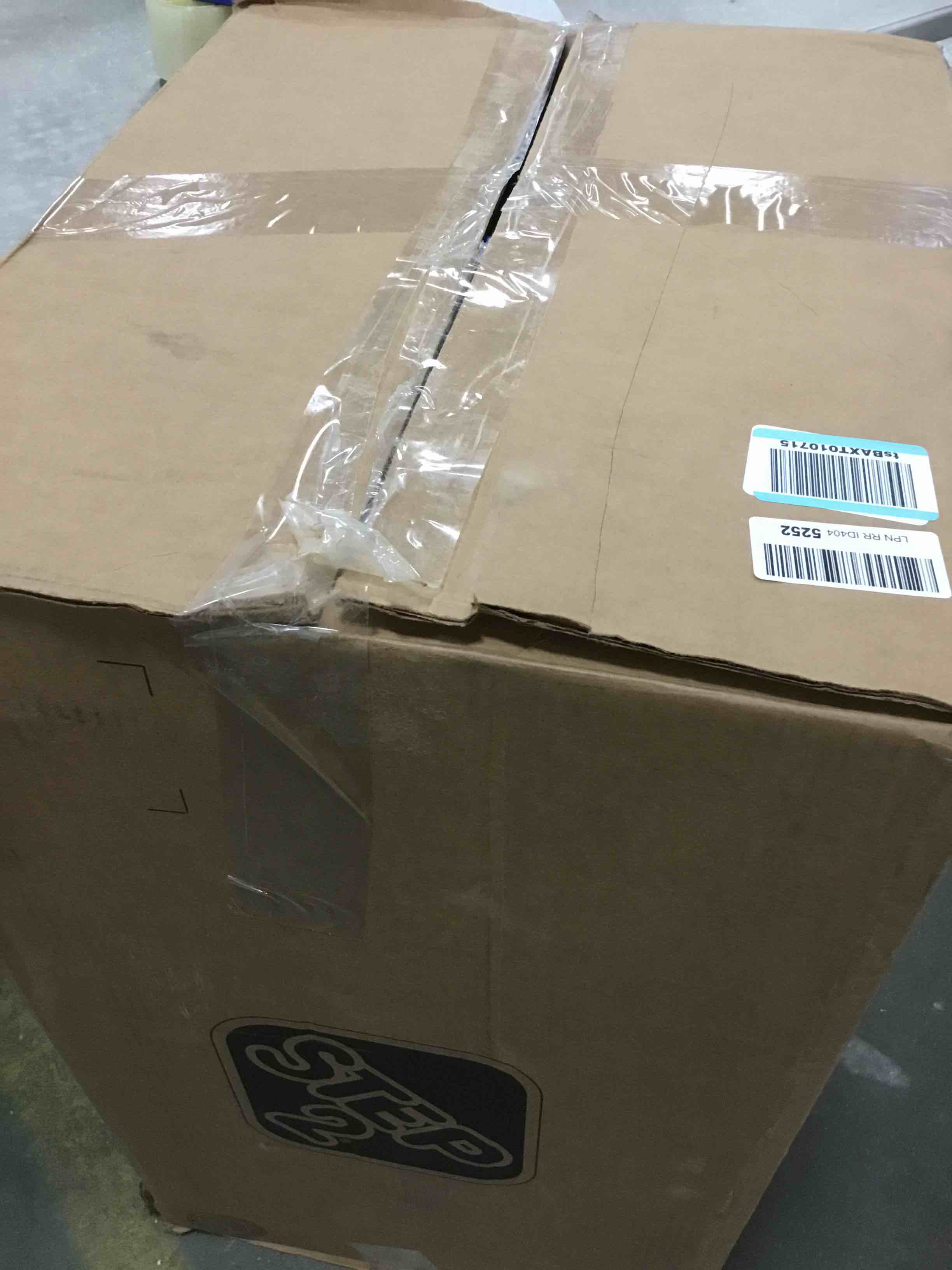 https://s3.amazonaws.com/lotting-images-prod/bidfta/ORG6139297_1707485250546.jpeg