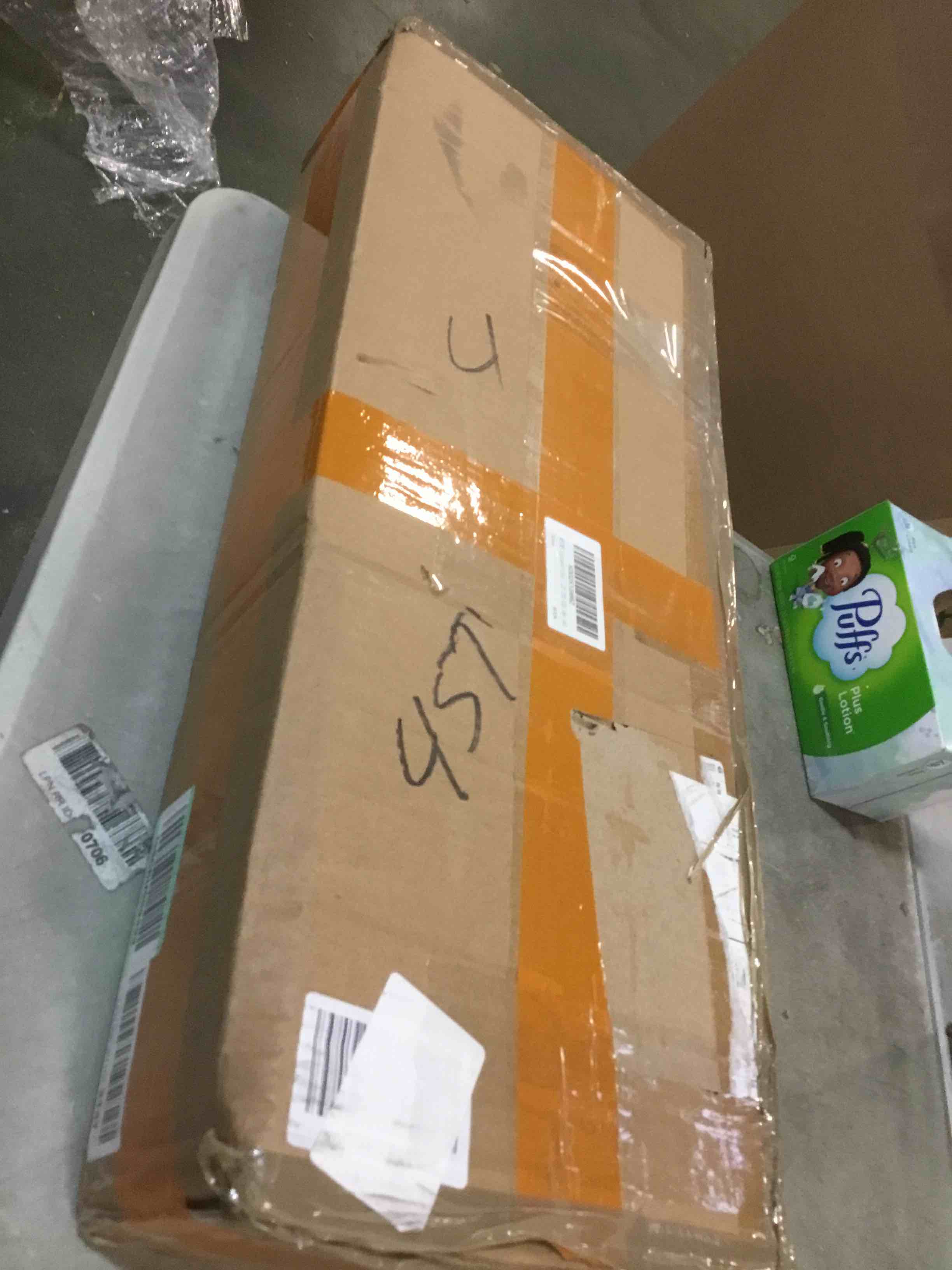 https://s3.amazonaws.com/lotting-images-prod/bidfta/ORG6144741_1708781238482.jpeg