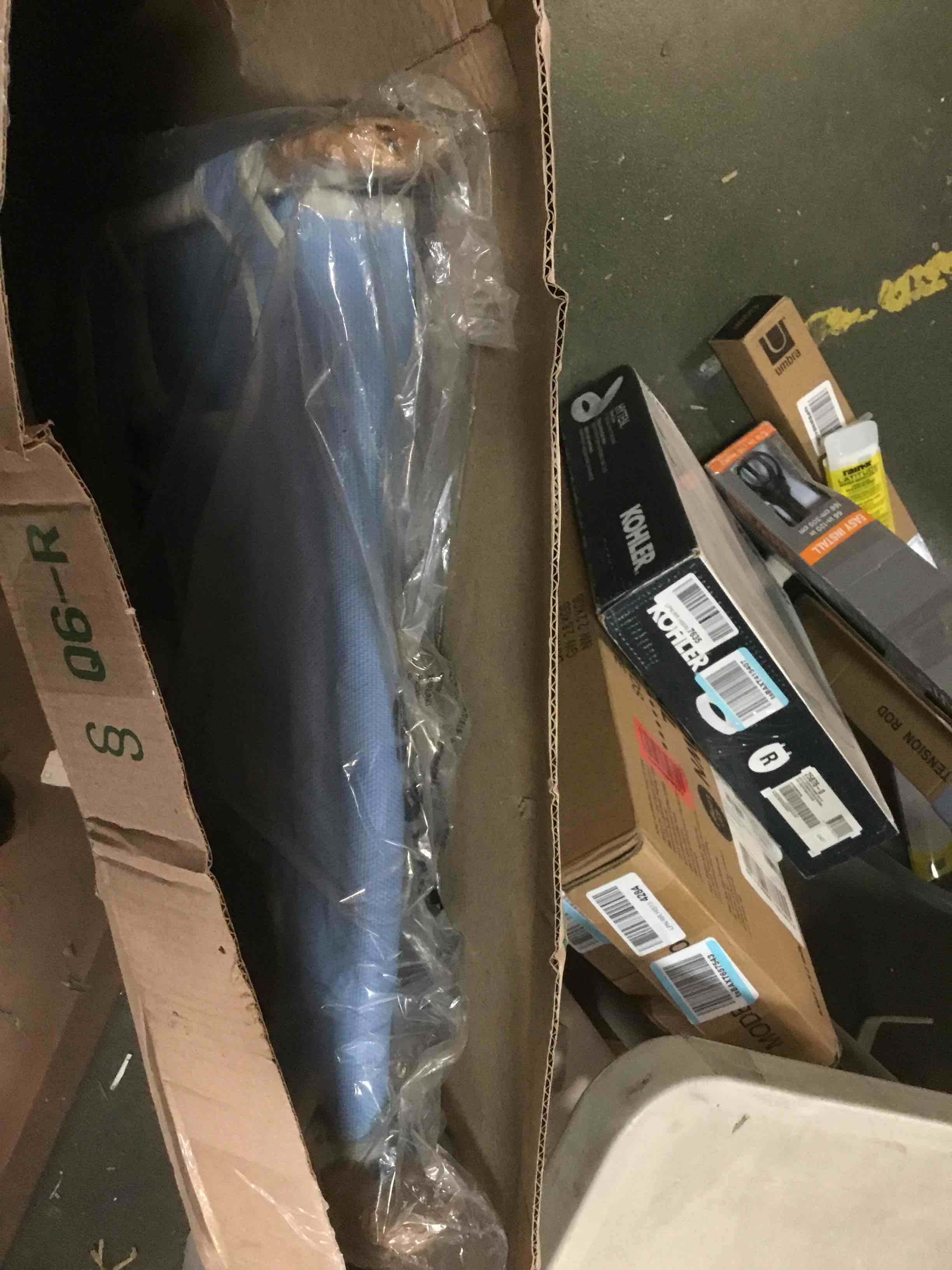 https://s3.amazonaws.com/lotting-images-prod/bidfta/ORG6144899_1708804515070.jpeg