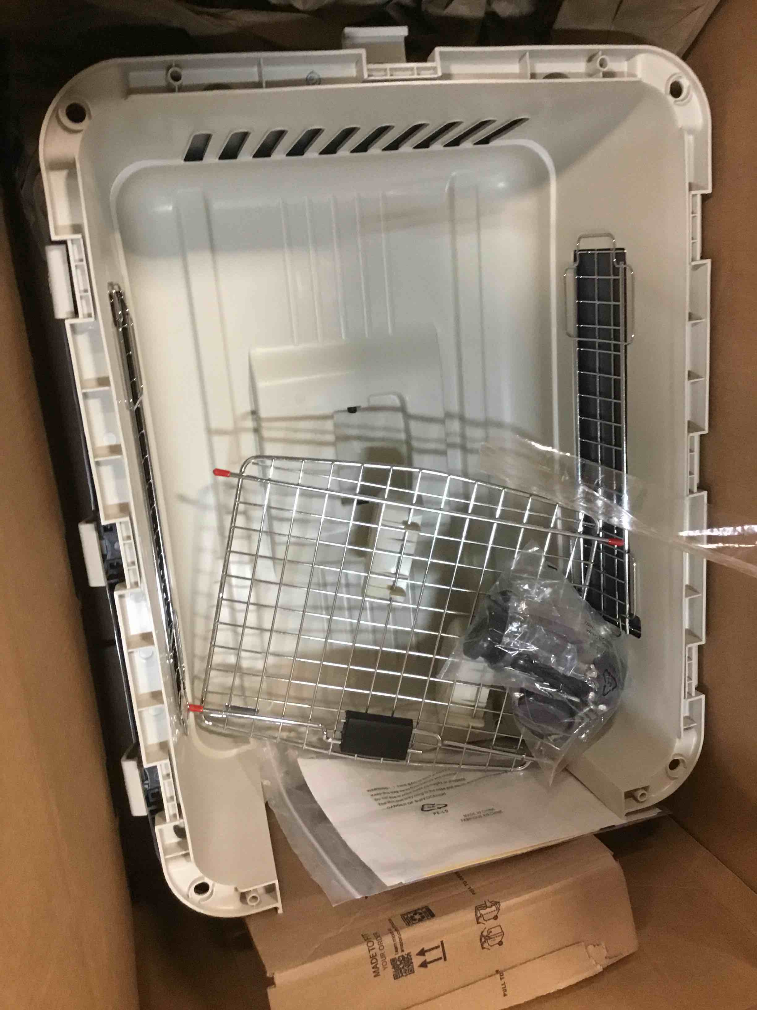 https://s3.amazonaws.com/lotting-images-prod/bidfta/ORG6145704_1709220337404.jpeg