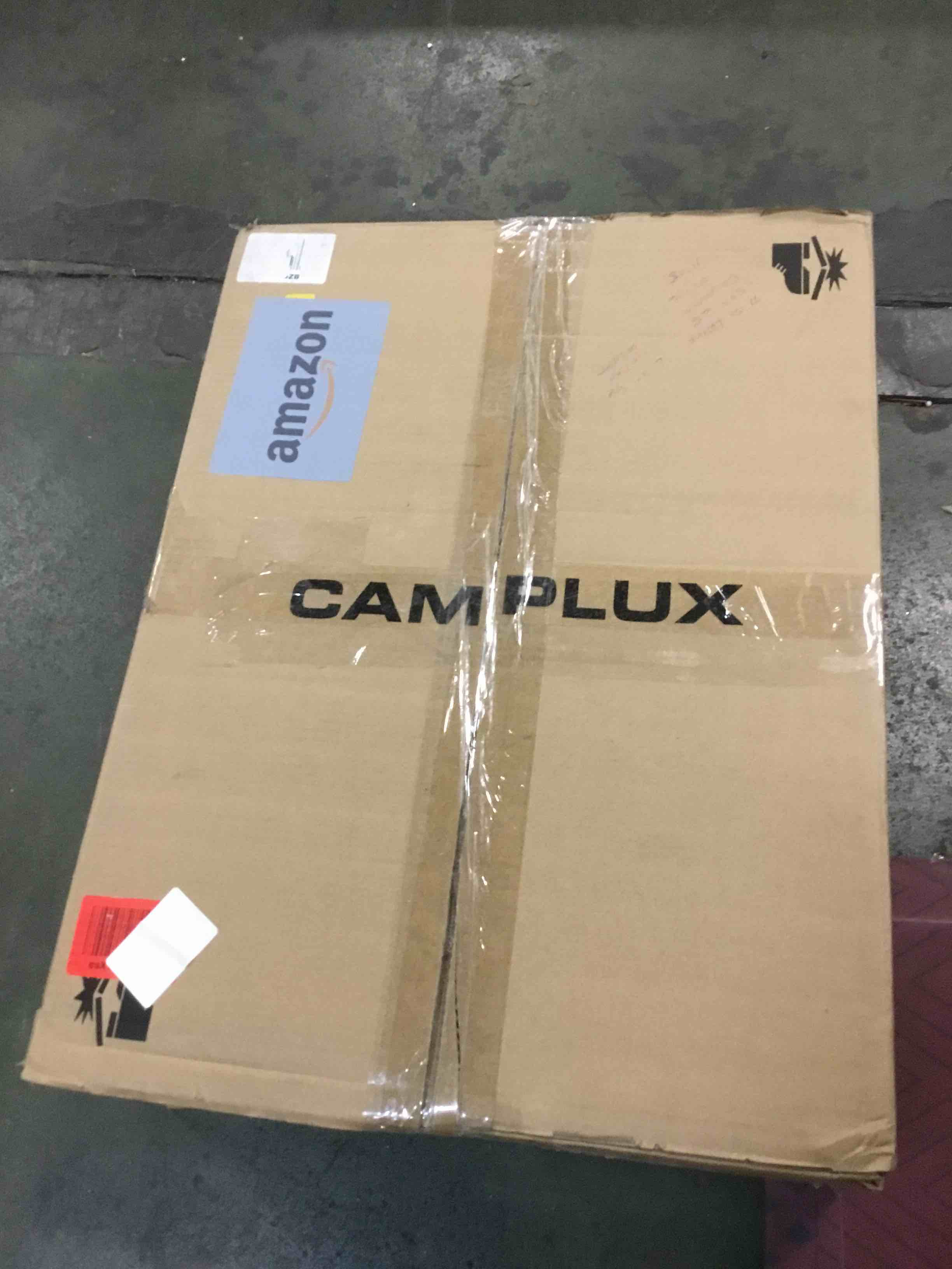 https://s3.amazonaws.com/lotting-images-prod/bidfta/ORG6145888_1709297544441.jpeg