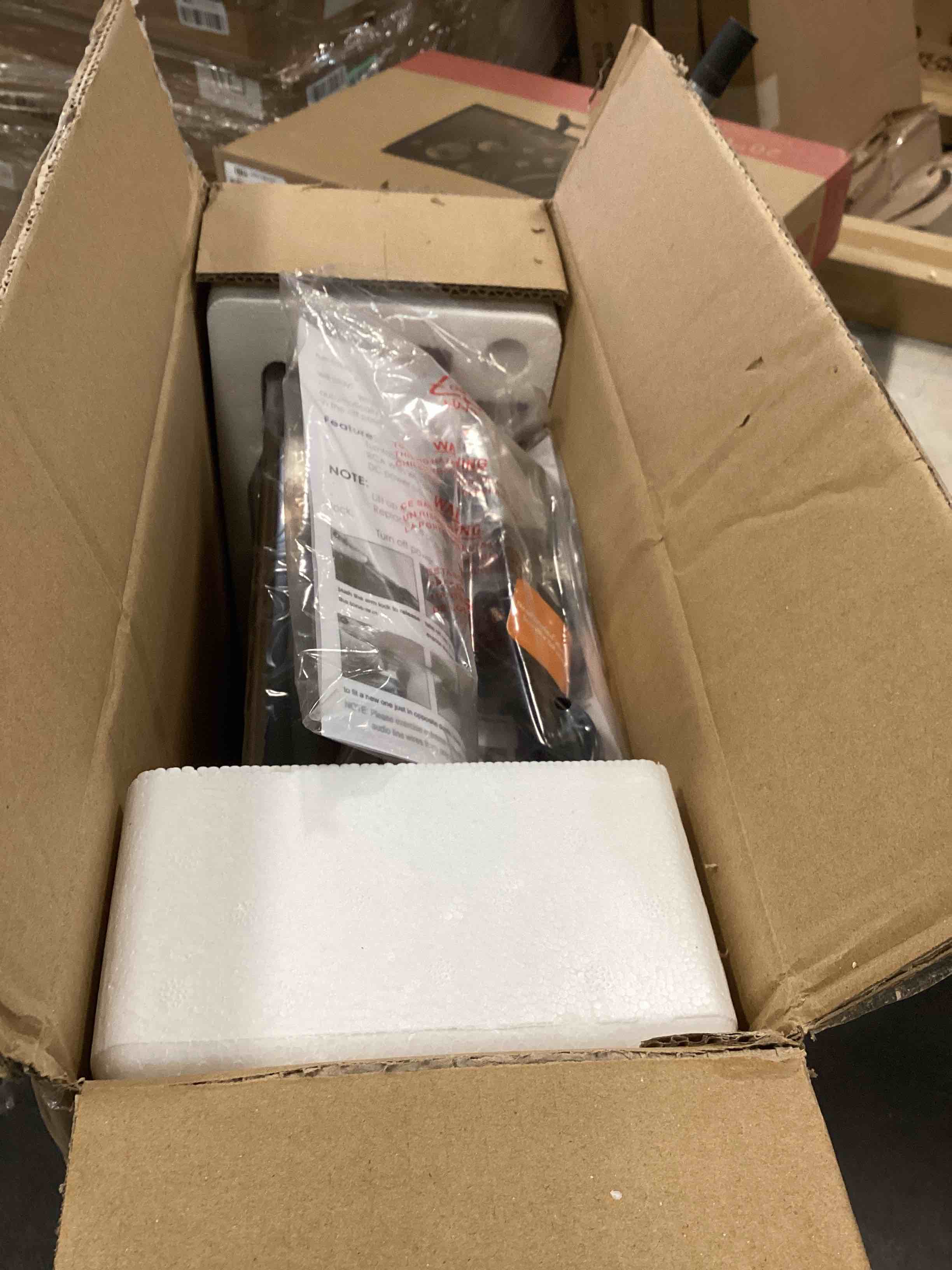 https://s3.amazonaws.com/lotting-images-prod/bidfta/ORG6147835_1708793572183.jpeg