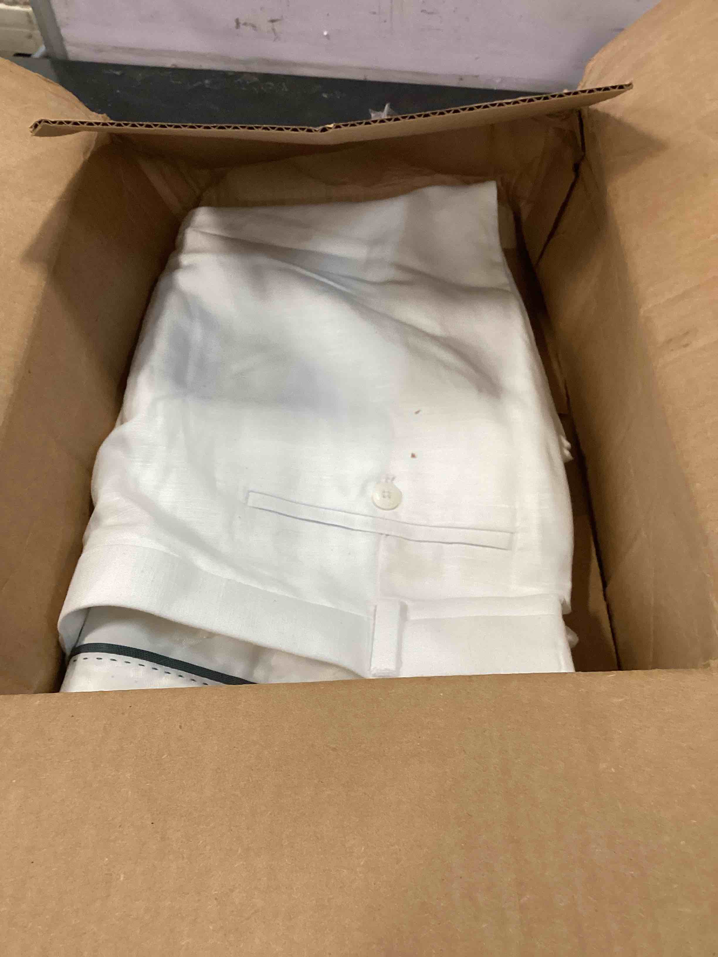 https://s3.amazonaws.com/lotting-images-prod/bidfta/ORG6147883_1708800493360.jpeg