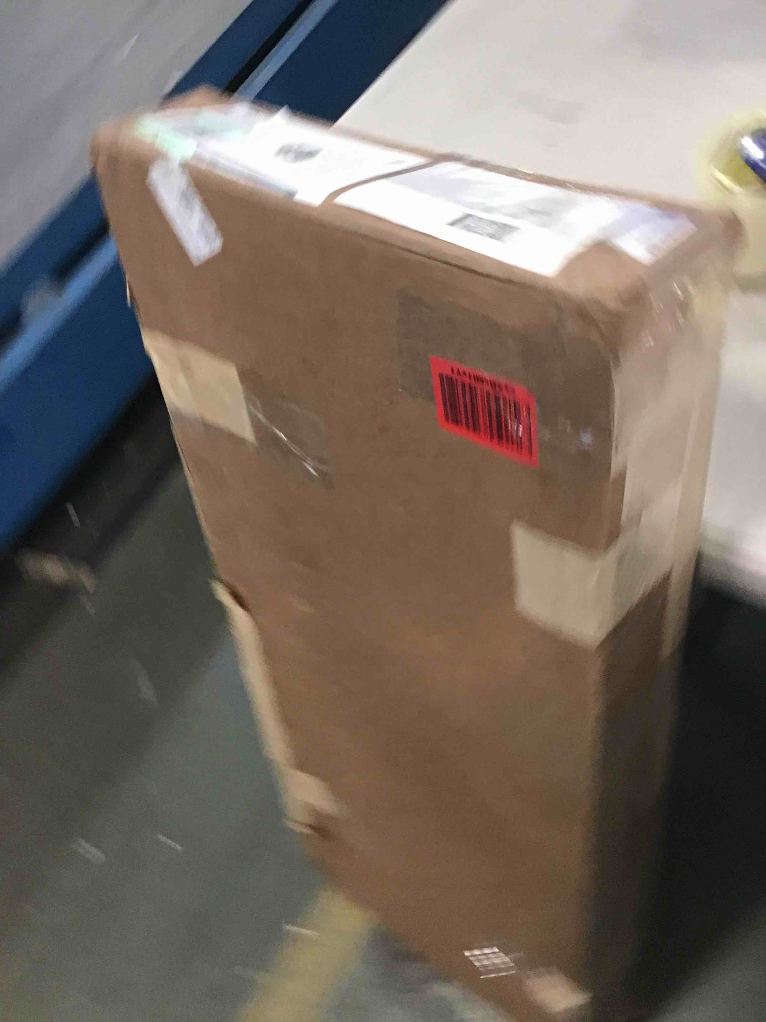 https://s3.amazonaws.com/lotting-images-prod/bidfta/ORG6148010_1708803666866.jpeg
