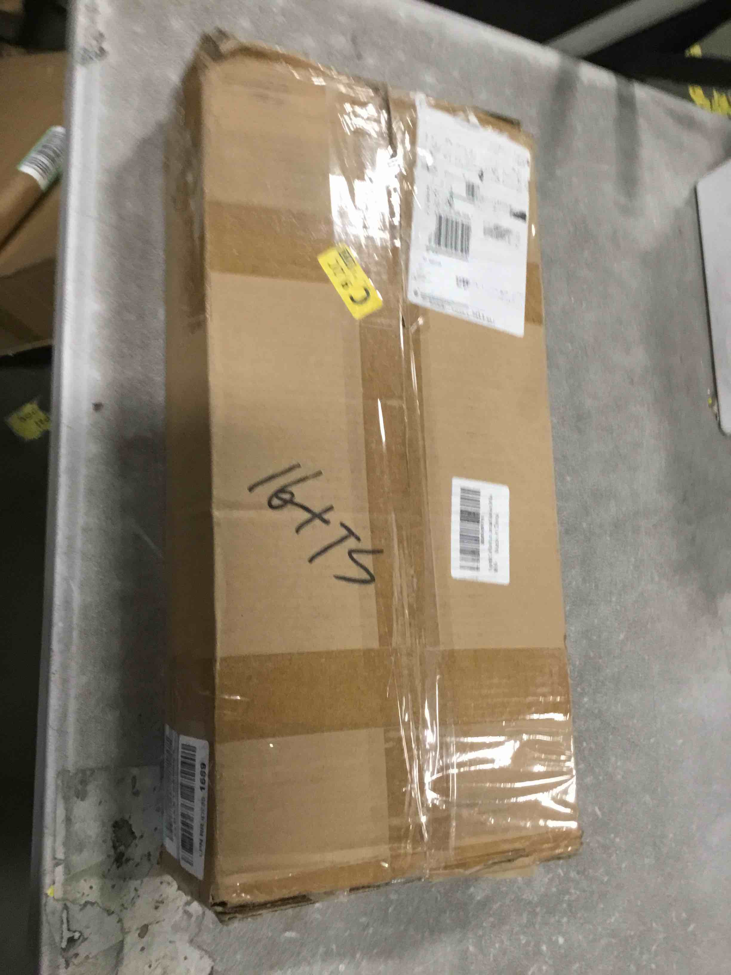https://s3.amazonaws.com/lotting-images-prod/bidfta/ORG6148415_1709468411117.jpeg