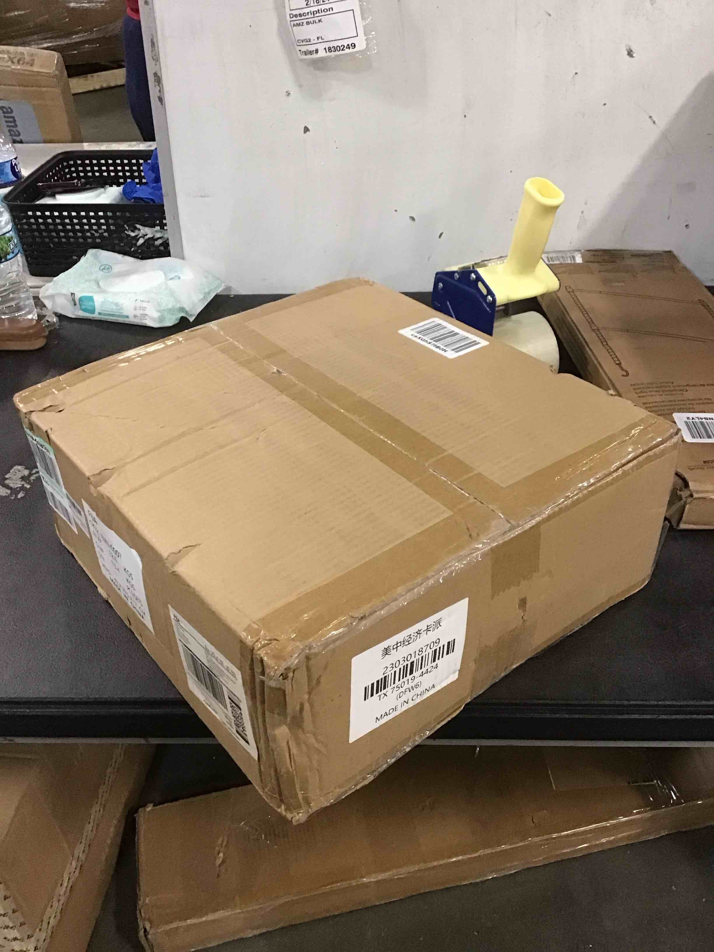 https://s3.amazonaws.com/lotting-images-prod/bidfta/ORG6149188_1708785126625.jpeg
