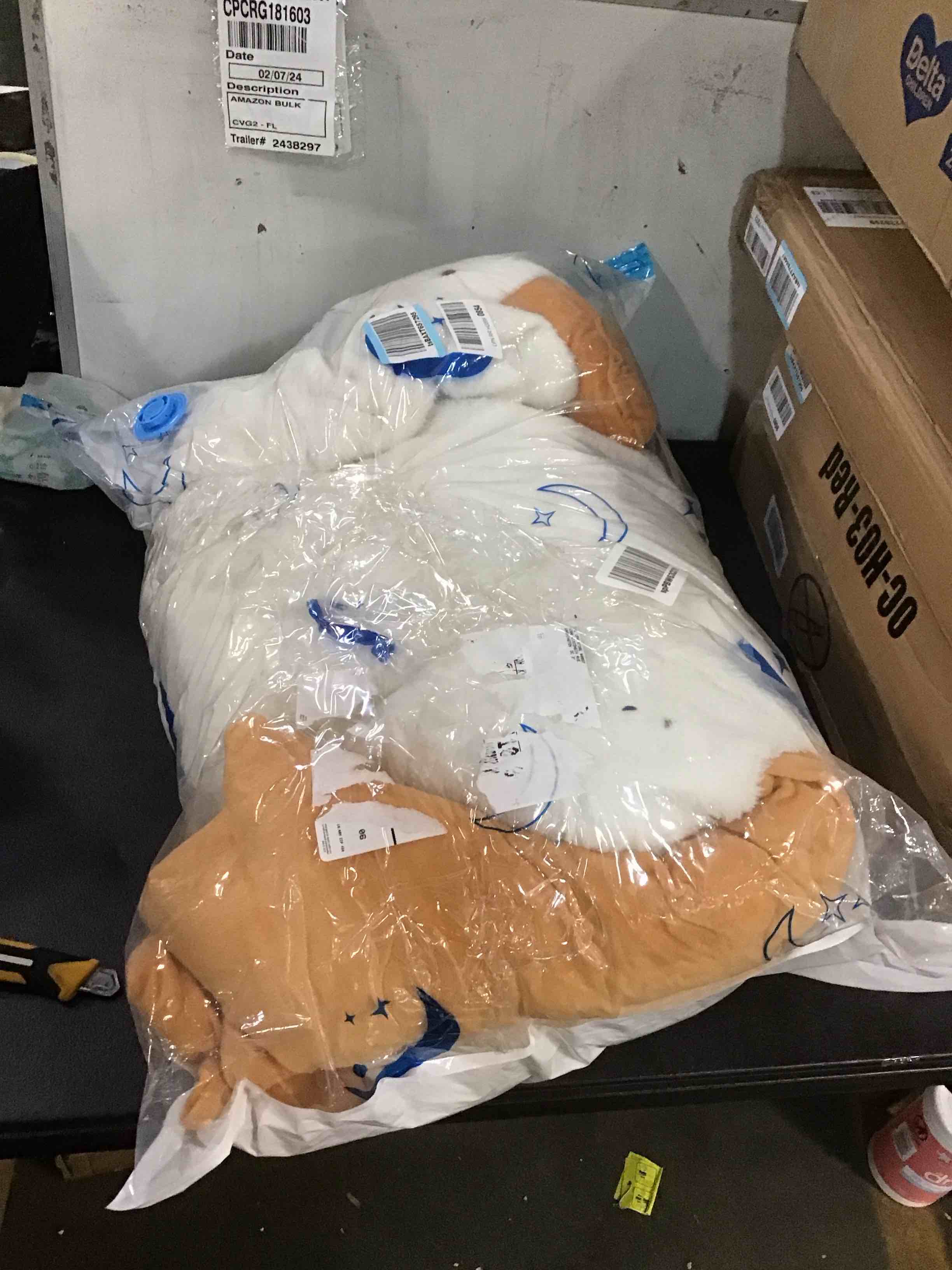https://s3.amazonaws.com/lotting-images-prod/bidfta/ORG6149210_1708788717892.jpeg