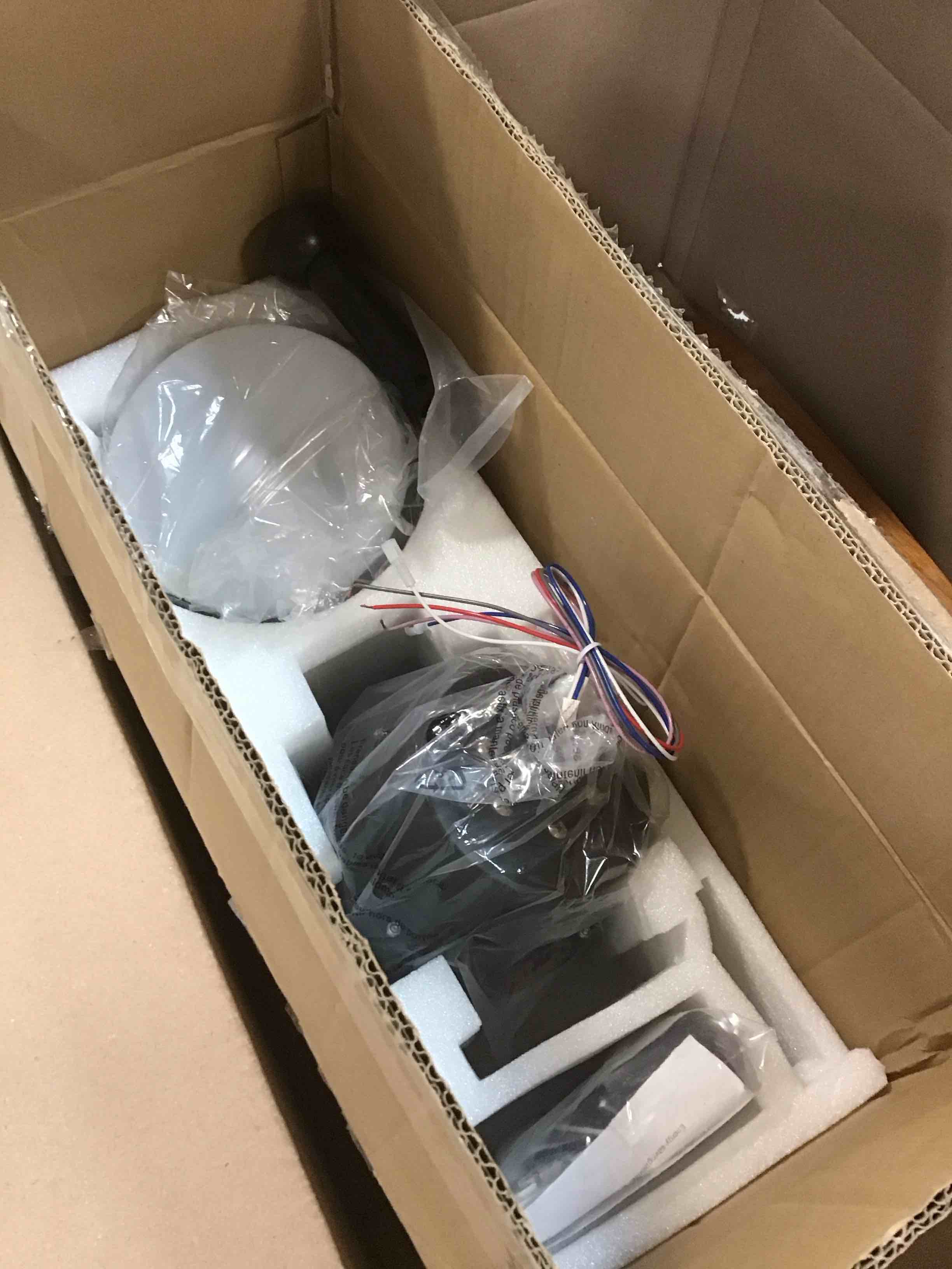 https://s3.amazonaws.com/lotting-images-prod/bidfta/ORG6149560_1708979757338.jpeg