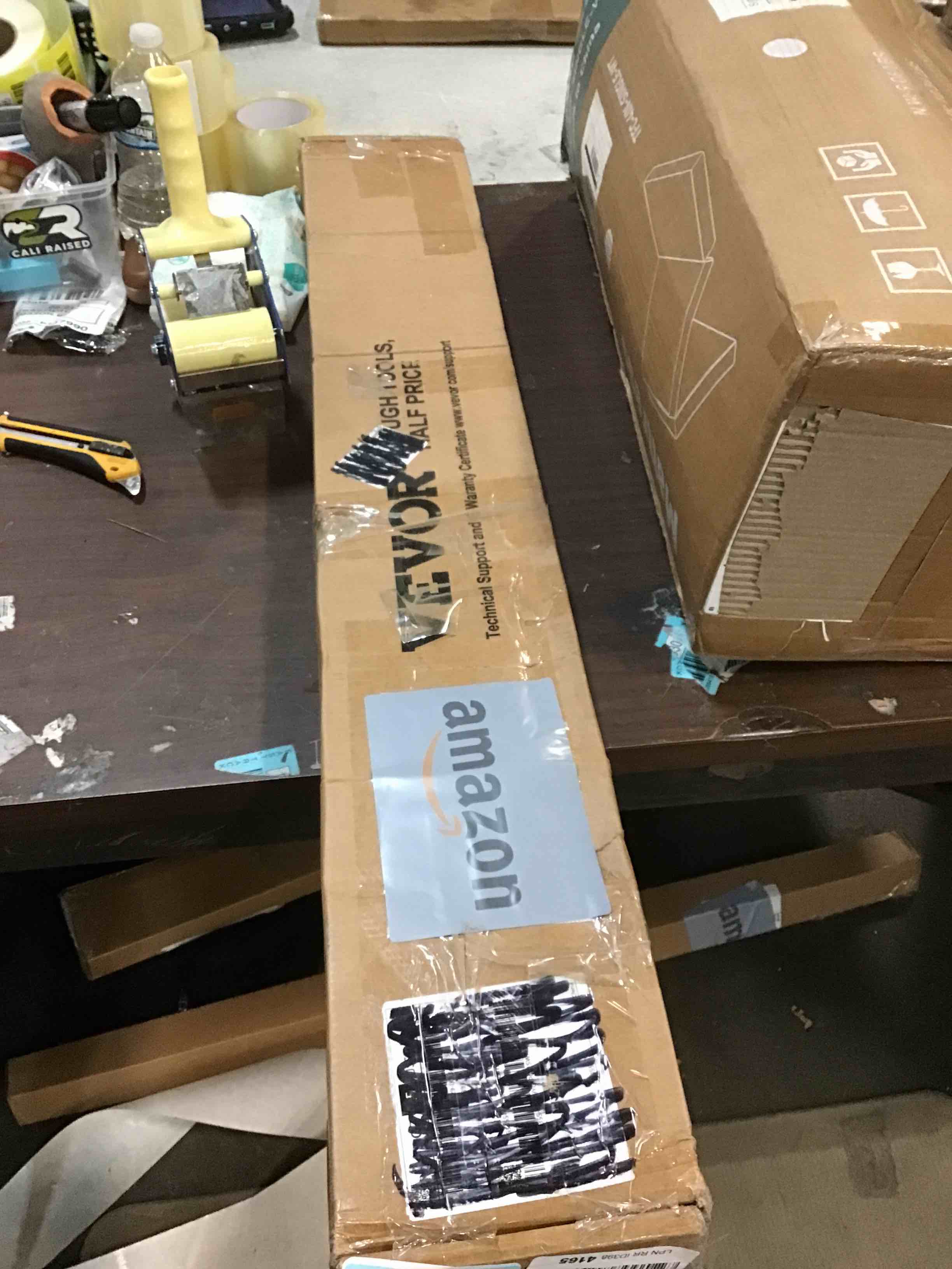 https://s3.amazonaws.com/lotting-images-prod/bidfta/ORG6149993_1709215384890.jpeg