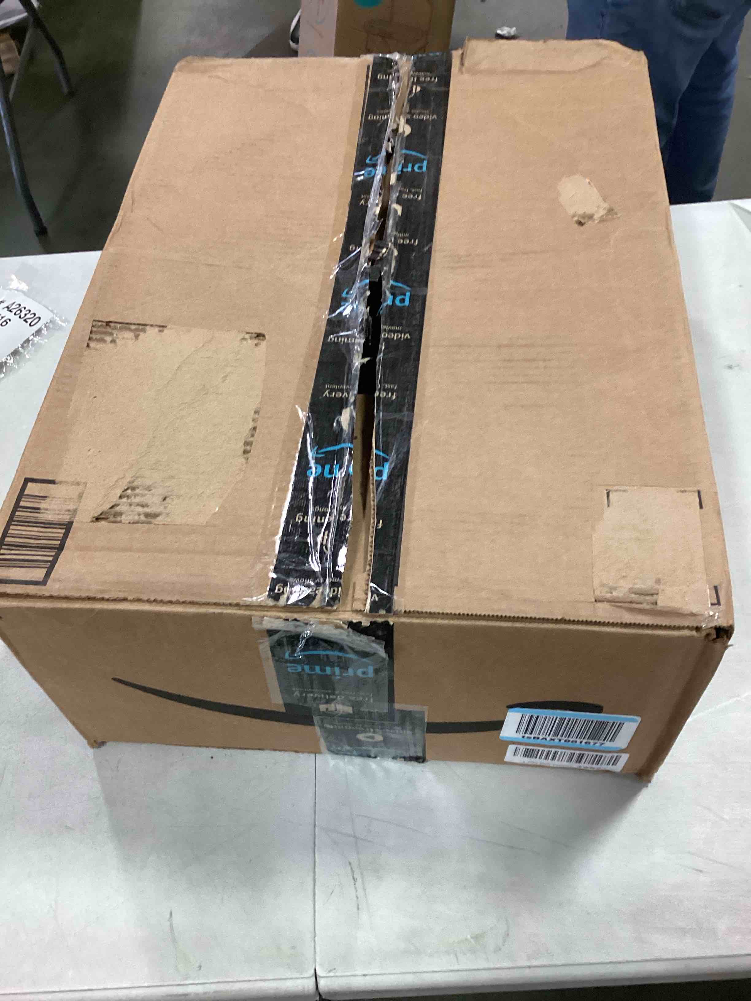 https://s3.amazonaws.com/lotting-images-prod/bidfta/ORG6150452_1708697406230.jpeg