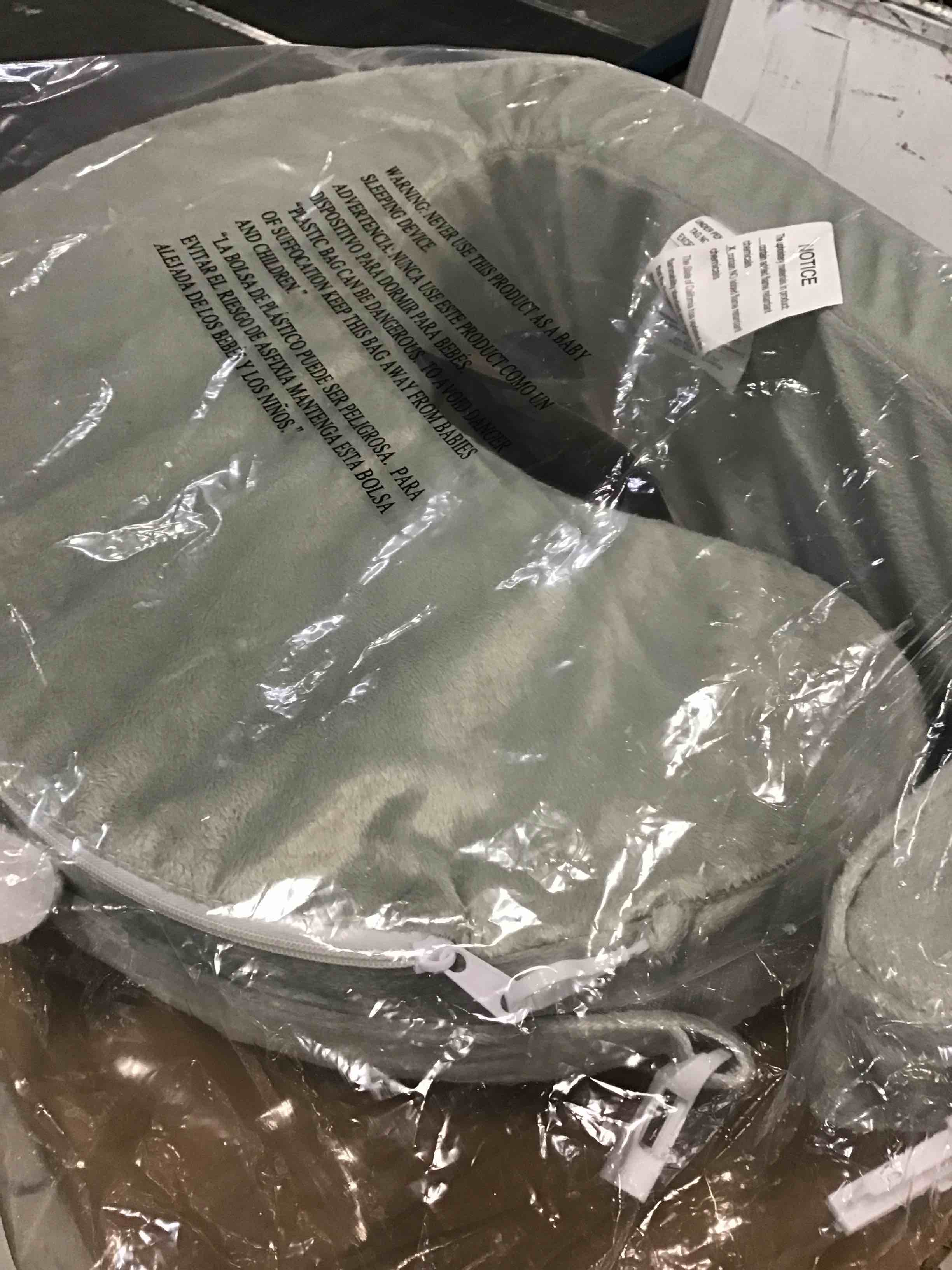 https://s3.amazonaws.com/lotting-images-prod/bidfta/ORG6151258_1709316943362.jpeg