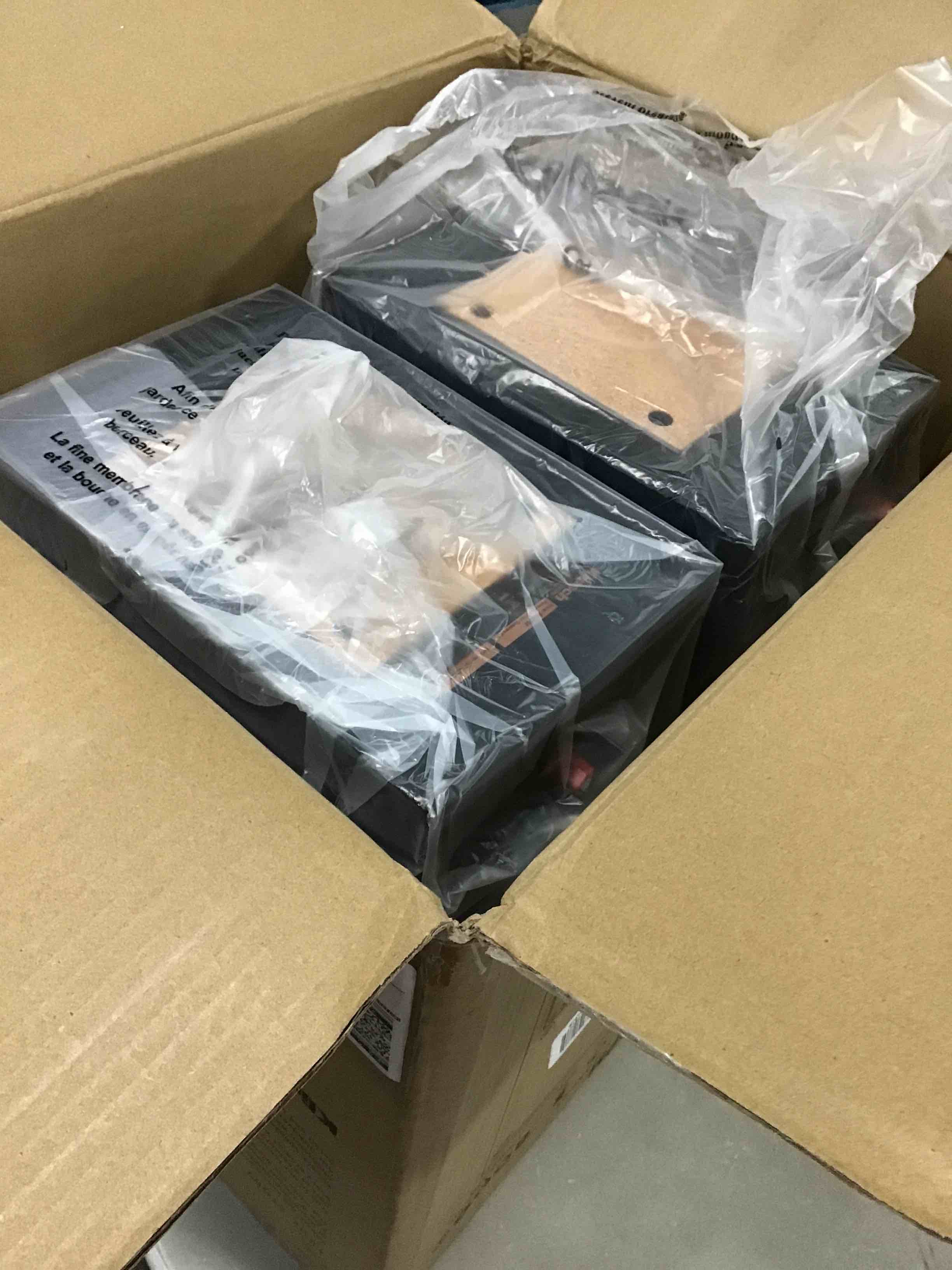 https://s3.amazonaws.com/lotting-images-prod/bidfta/ORG6151378_1709387499231.jpeg