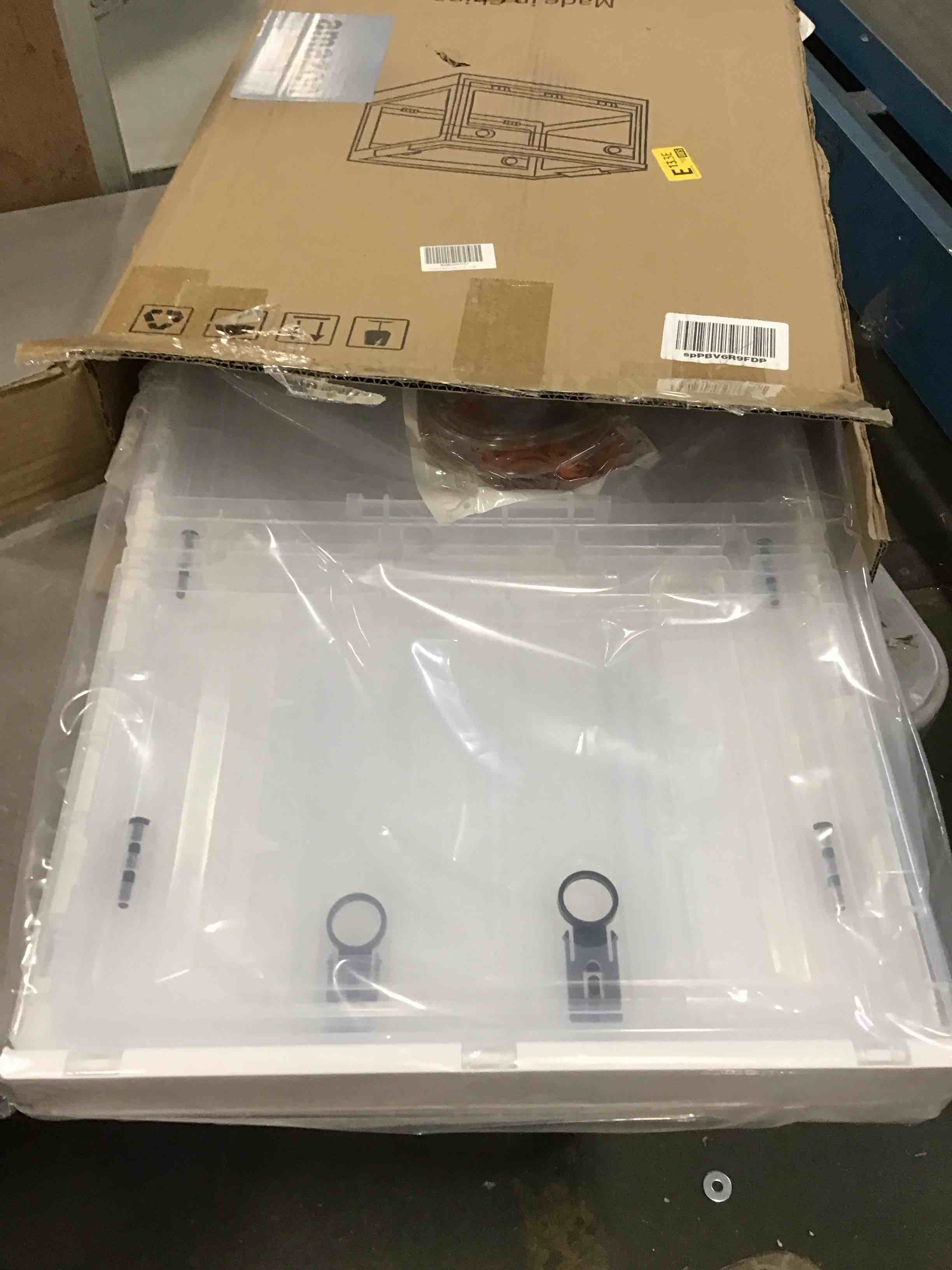 https://s3.amazonaws.com/lotting-images-prod/bidfta/ORG6151632_1709564212516.jpeg