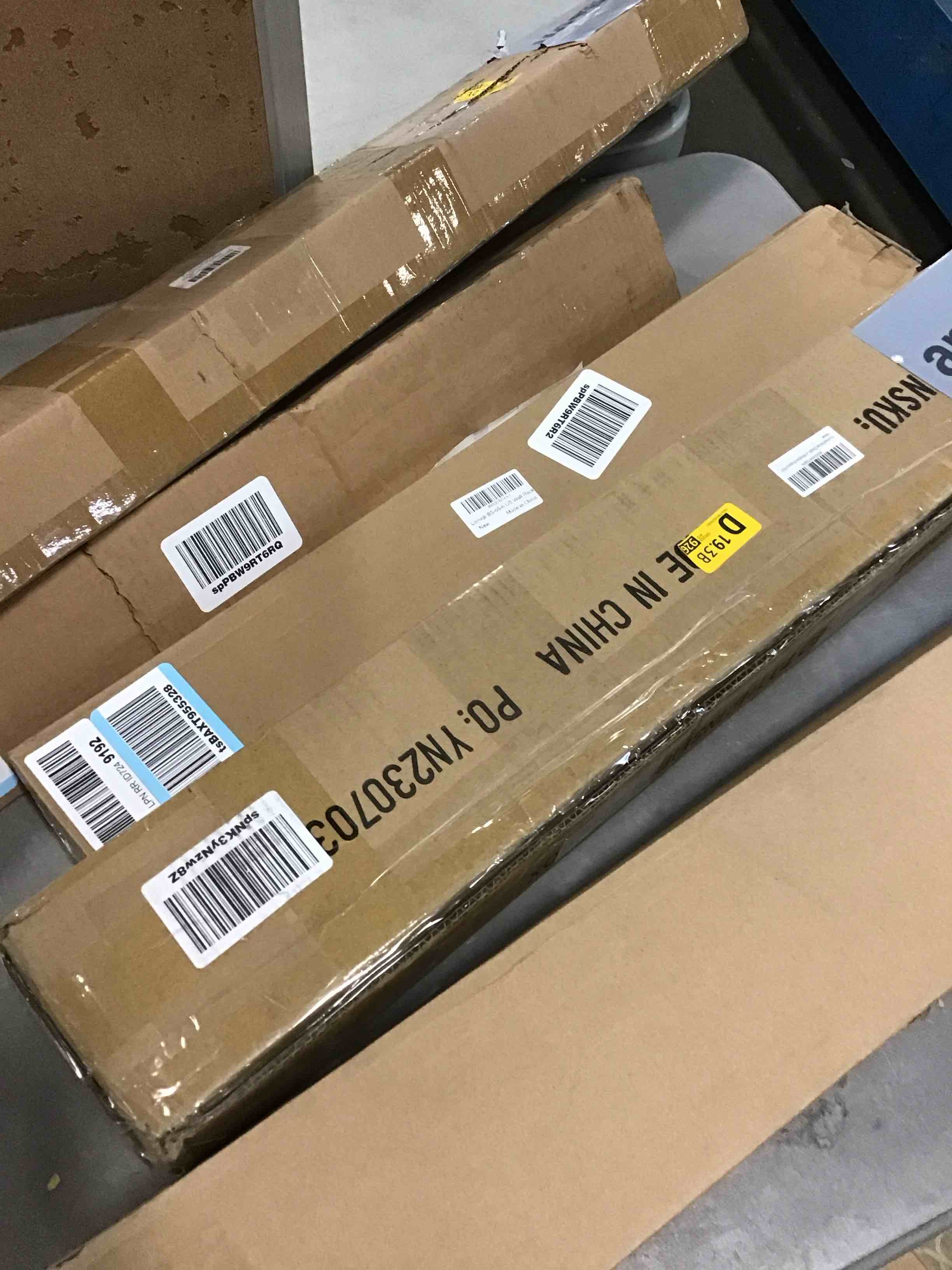 https://s3.amazonaws.com/lotting-images-prod/bidfta/ORG6151777_1709585540366.jpeg