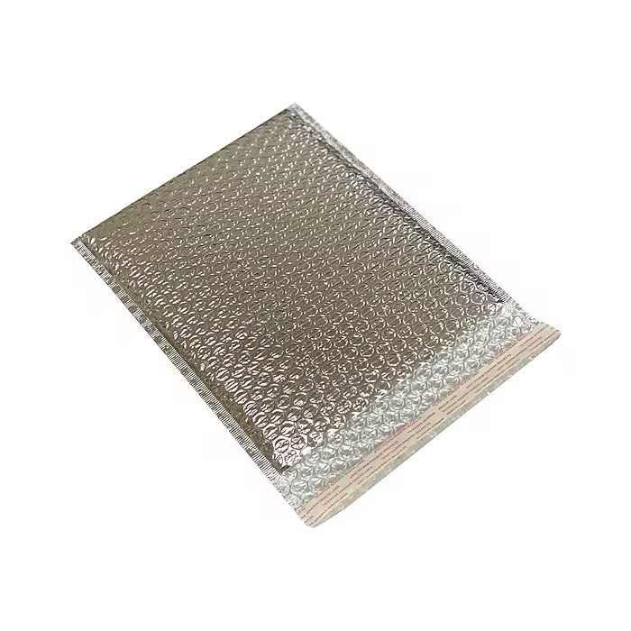 8" x 11" Cool Foil Insulated Self-Sealing Bubble Mailers, 100/Box