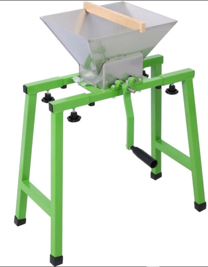 ZNTS 7L Manual Juicer Grinder With Stand,Portable Fruit Crusher With Wheel Stainless Steel Fruit Scratter W46563691