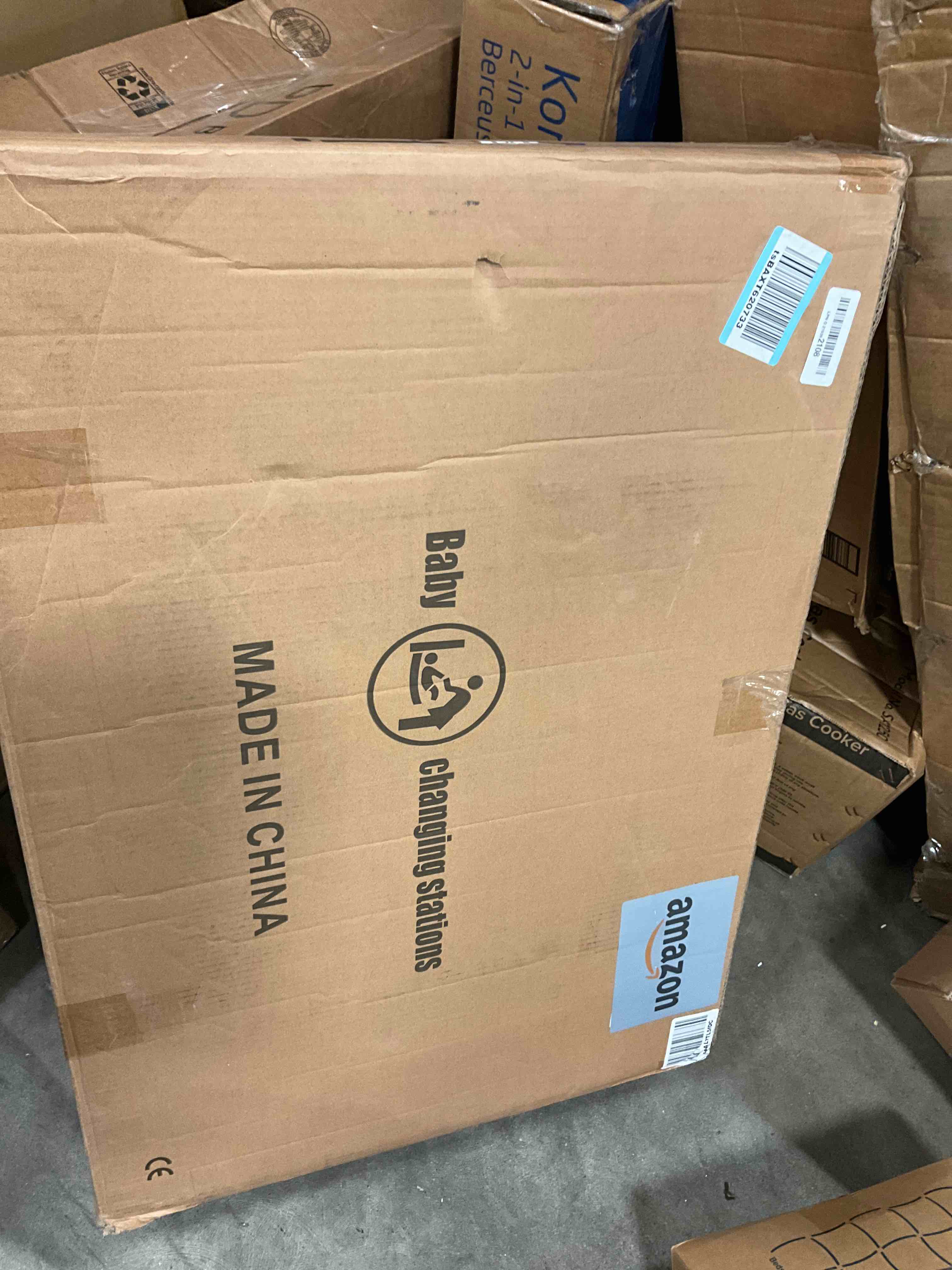 https://s3.amazonaws.com/lotting-images-prod/bidfta/ORG6158175_1725399362613.jpeg