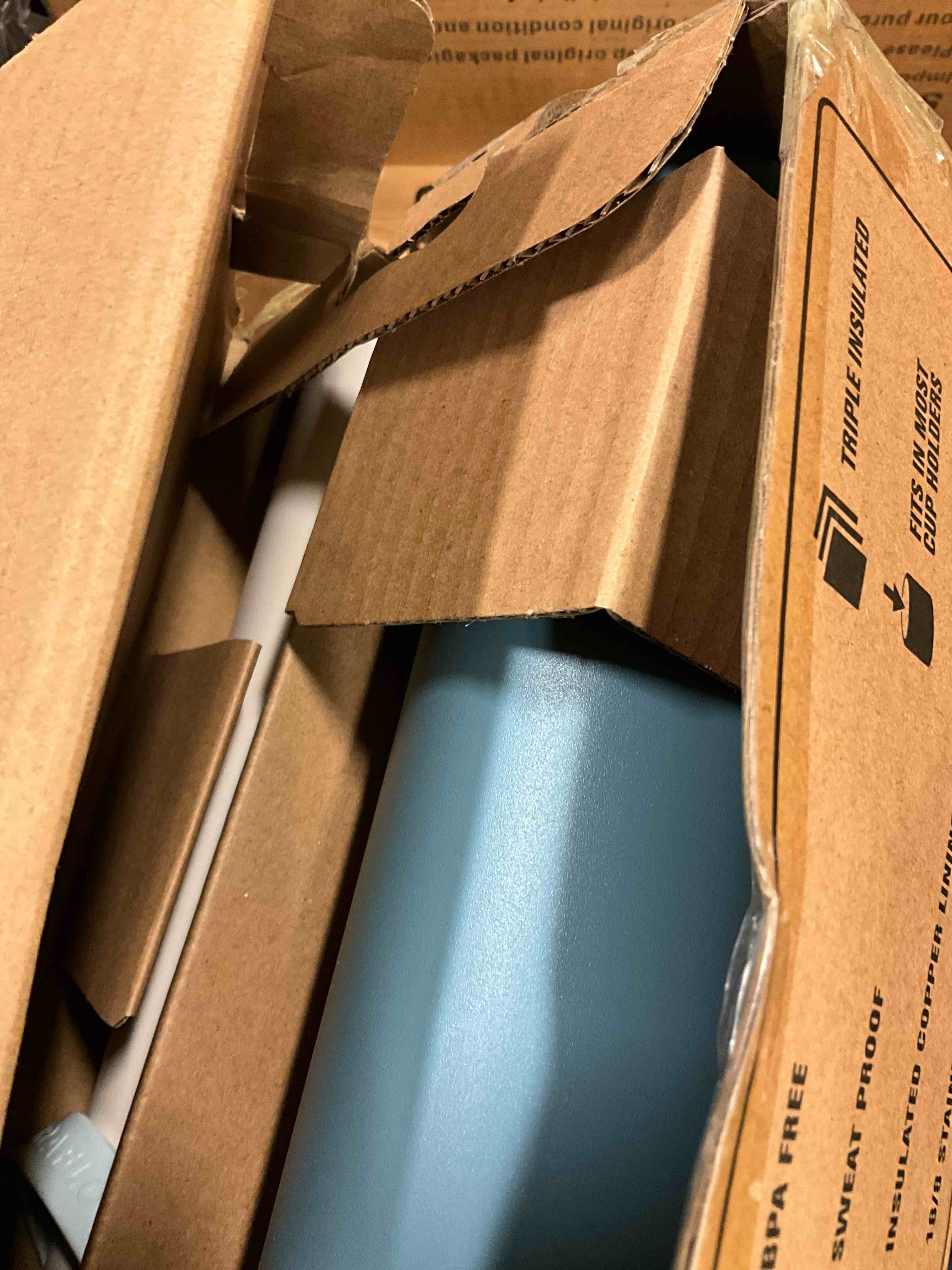 https://s3.amazonaws.com/lotting-images-prod/bidfta/ORG6158184_1725400295390.jpeg