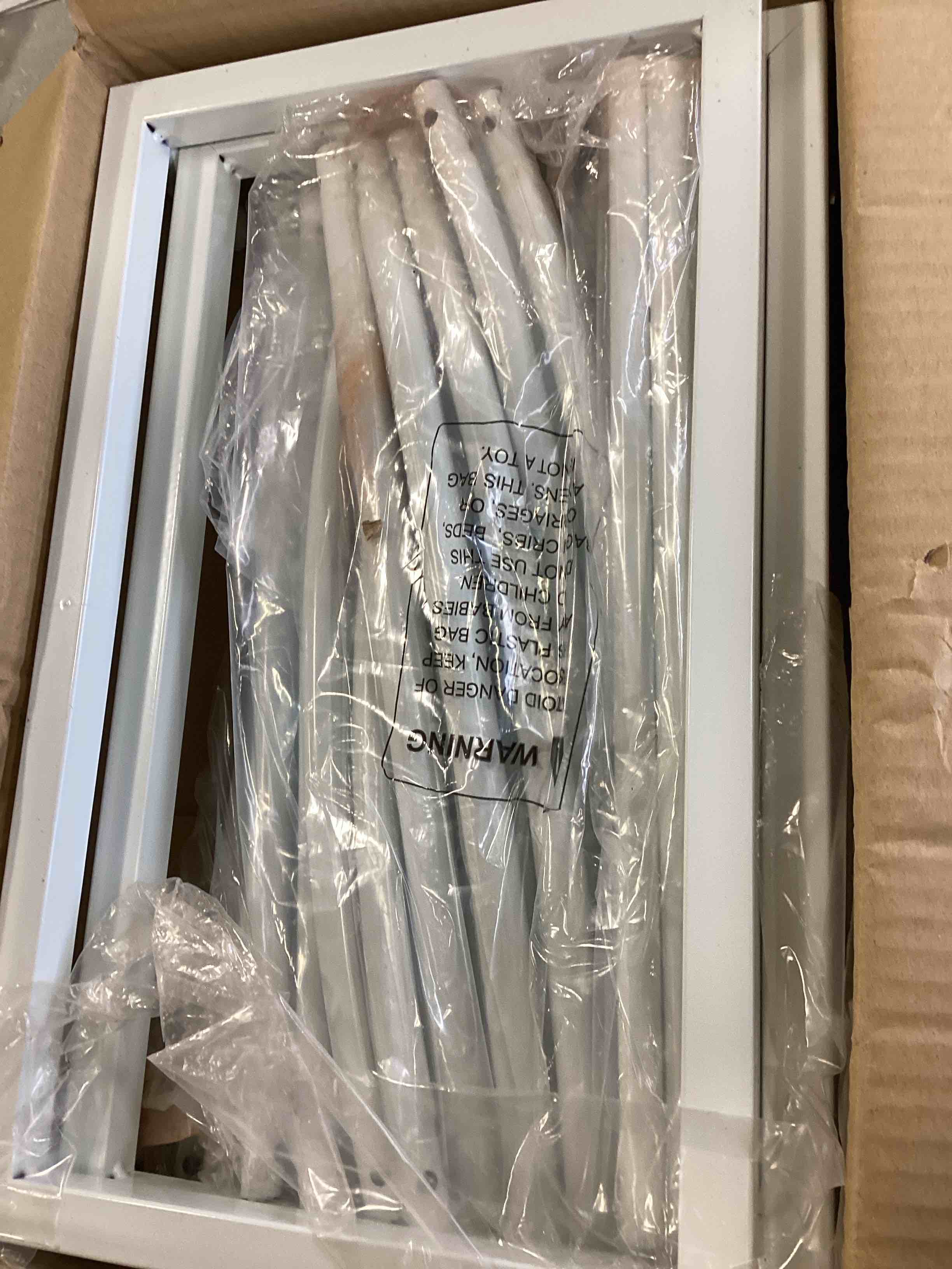 https://s3.amazonaws.com/lotting-images-prod/bidfta/ORG6165037_1713876042936.jpeg