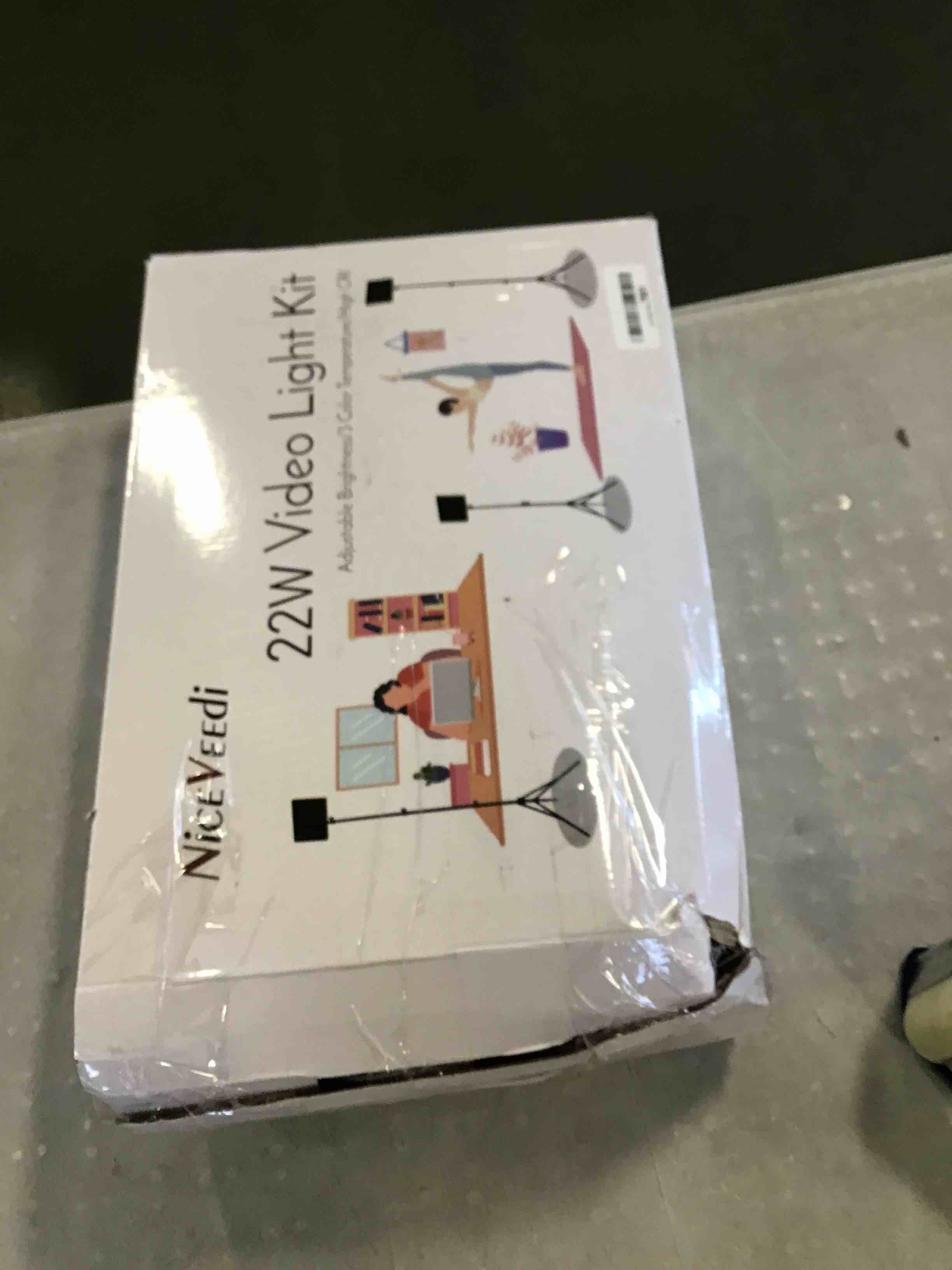 https://s3.amazonaws.com/lotting-images-prod/bidfta/ORG6166525_1713797564839.jpeg