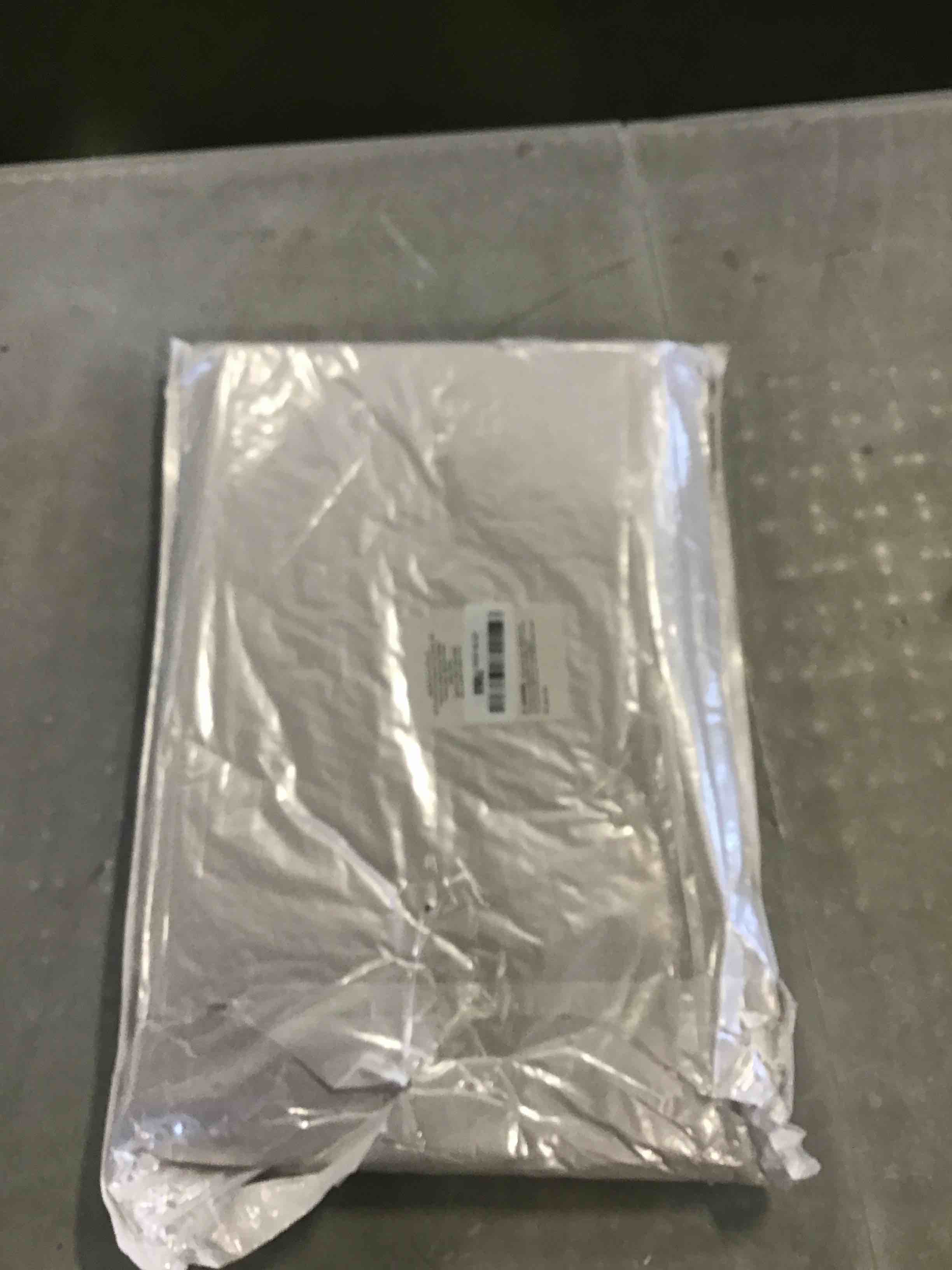 https://s3.amazonaws.com/lotting-images-prod/bidfta/ORG6166591_1713801389491.jpeg