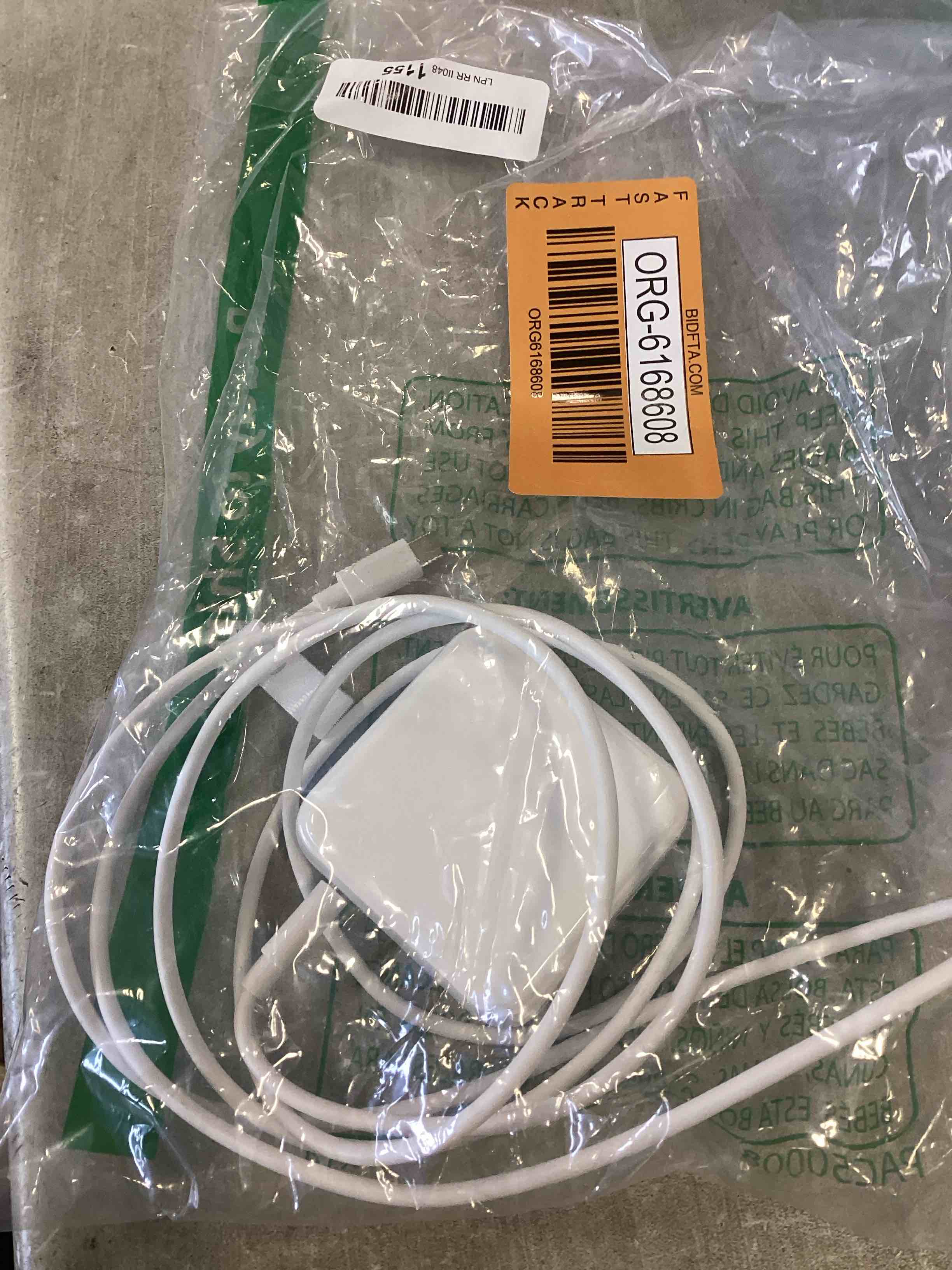 https://s3.amazonaws.com/lotting-images-prod/bidfta/ORG6168608_1713460325220.jpeg