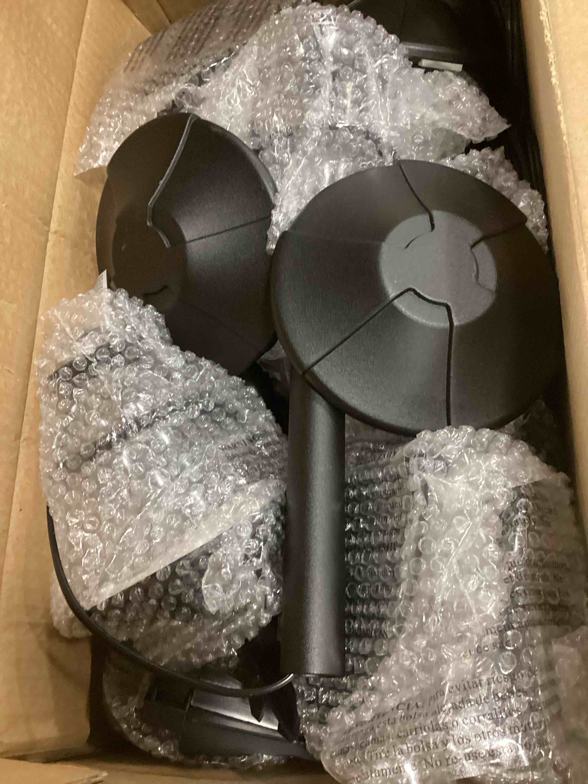 https://s3.amazonaws.com/lotting-images-prod/bidfta/ORG6169060_1713550804406.jpeg