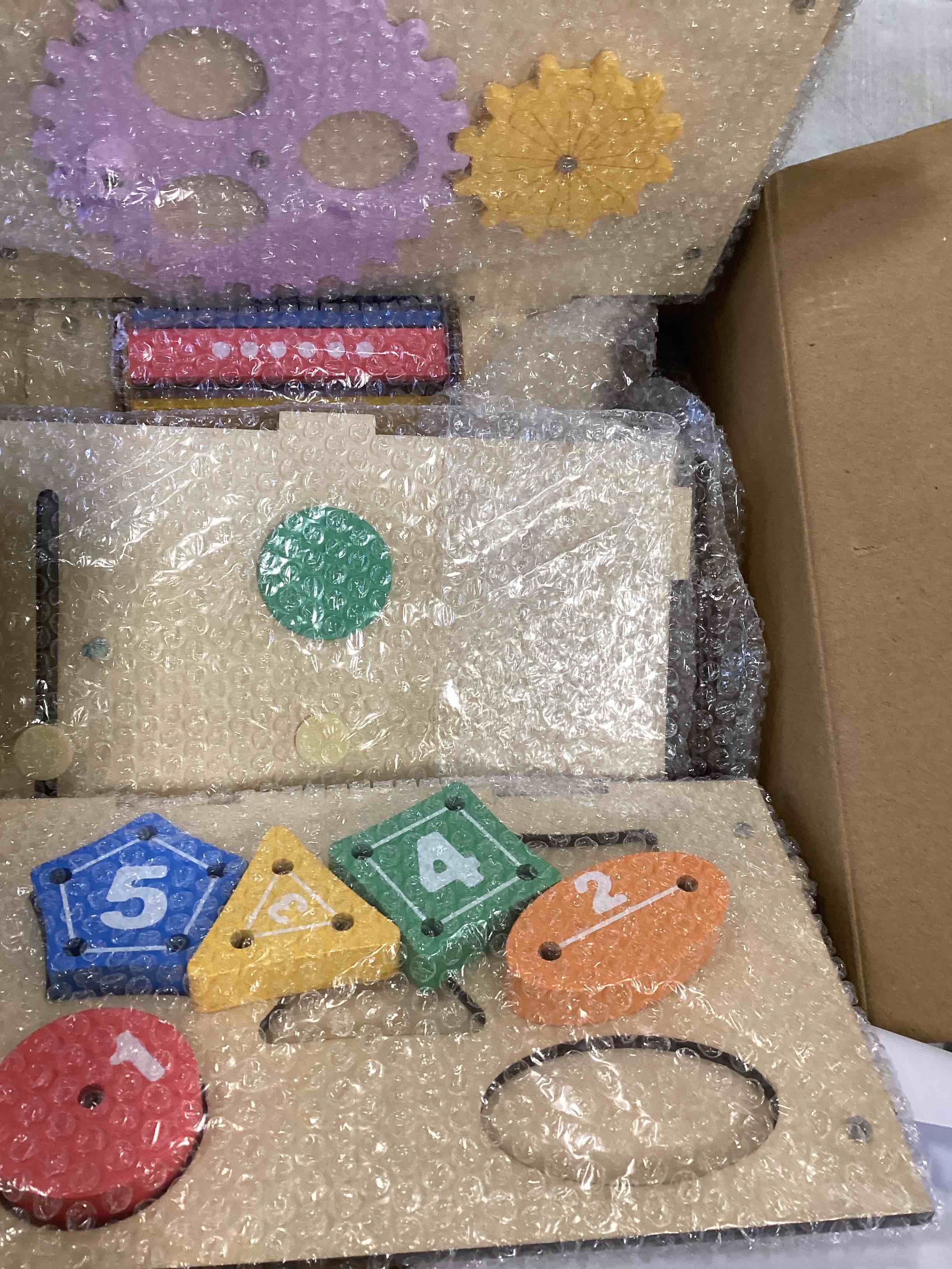 https://s3.amazonaws.com/lotting-images-prod/bidfta/ORG6169717_1714060422815.jpeg