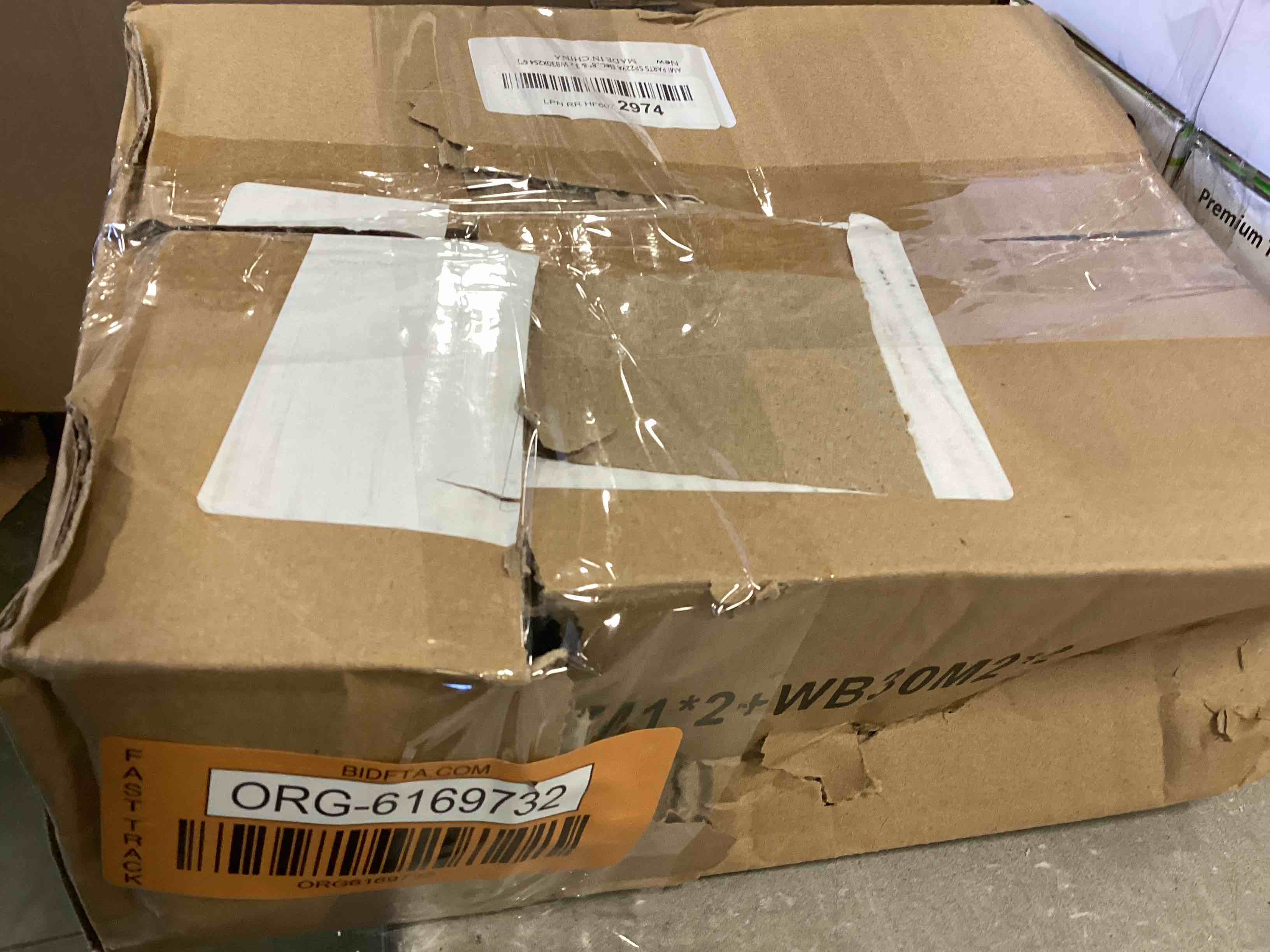 https://s3.amazonaws.com/lotting-images-prod/bidfta/ORG6169732_1714063985856.jpeg