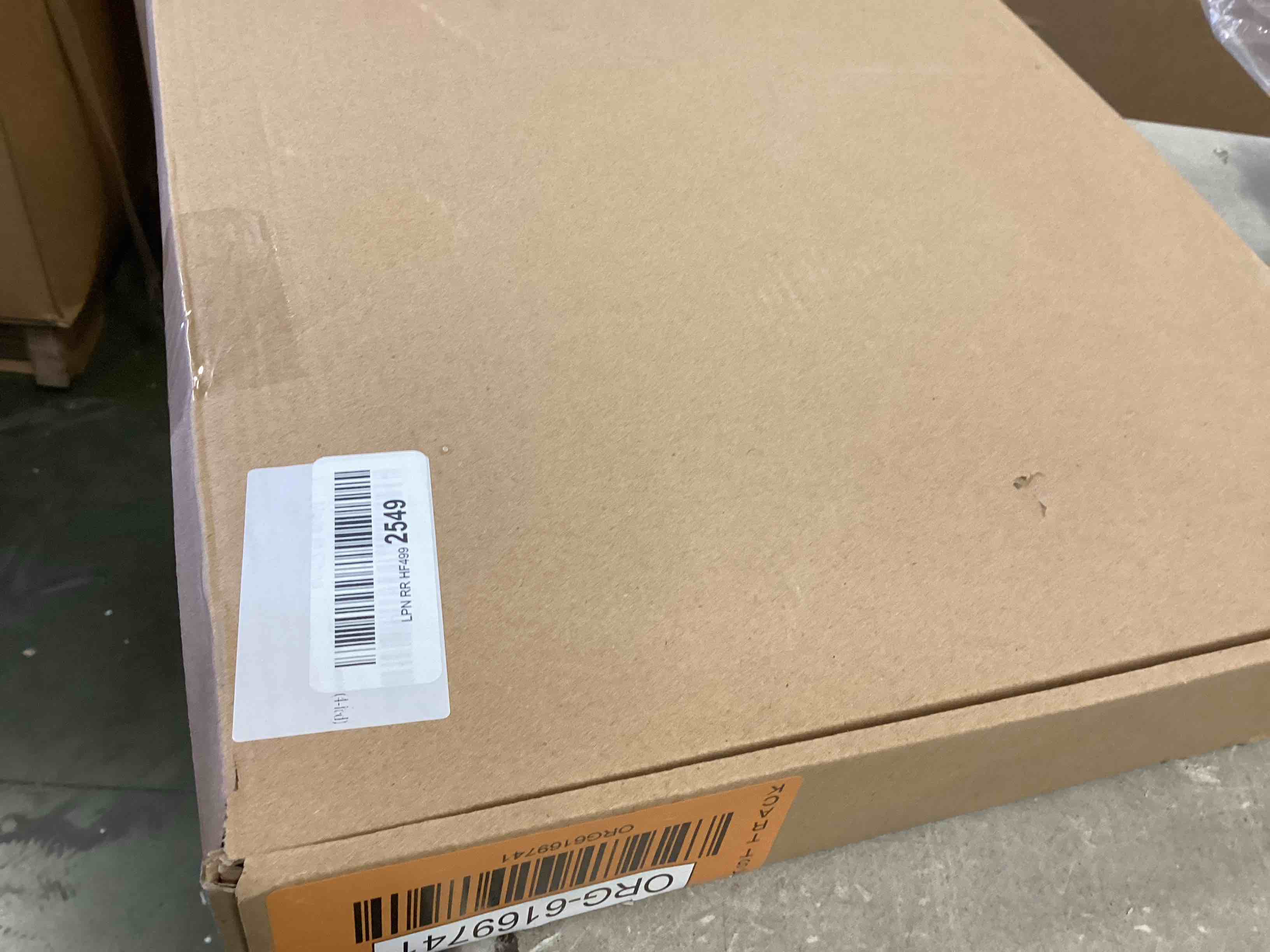 https://s3.amazonaws.com/lotting-images-prod/bidfta/ORG6169741_1714064931243.jpeg