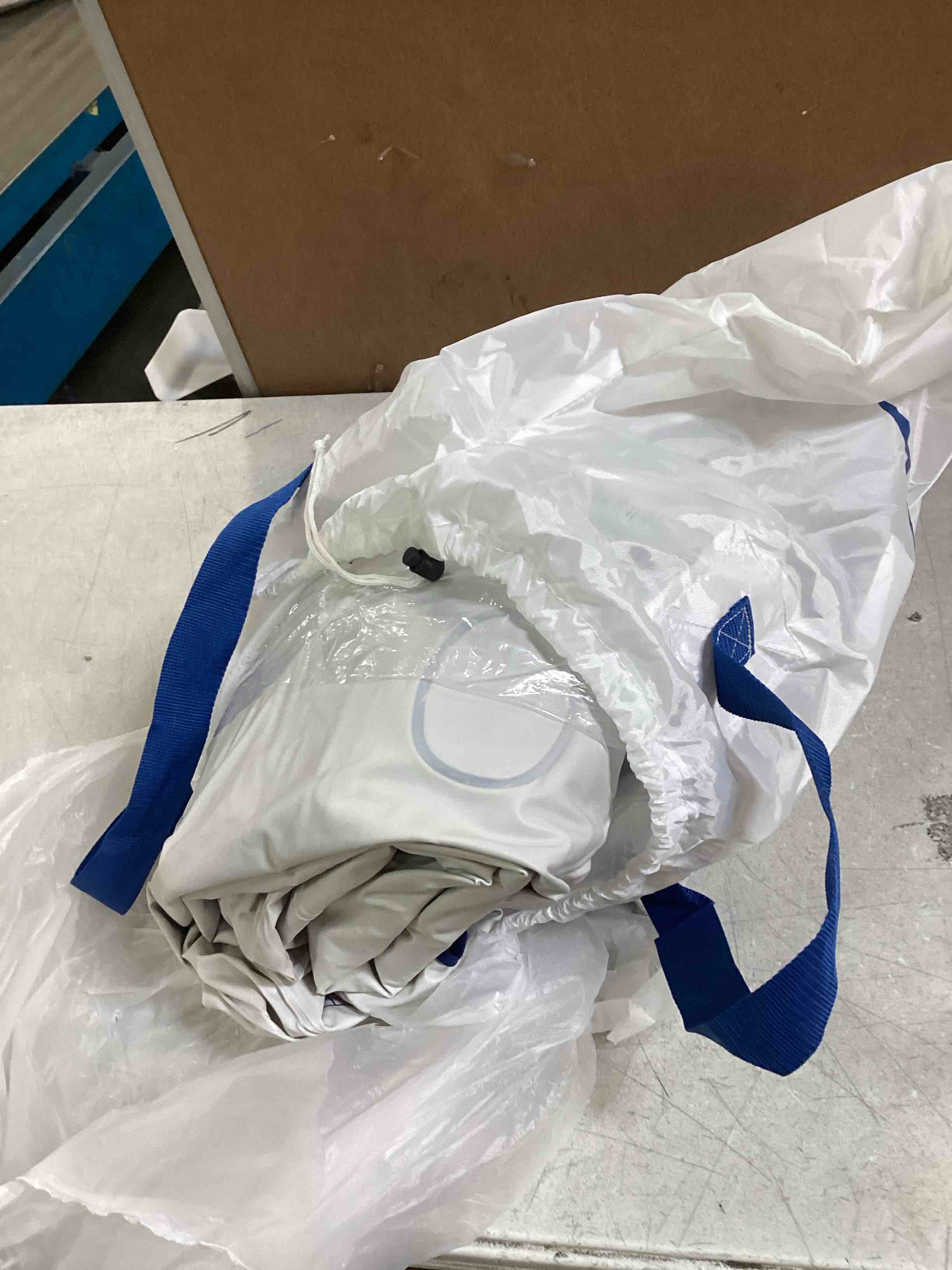 https://s3.amazonaws.com/lotting-images-prod/bidfta/ORG6170365_1713989679328.jpeg